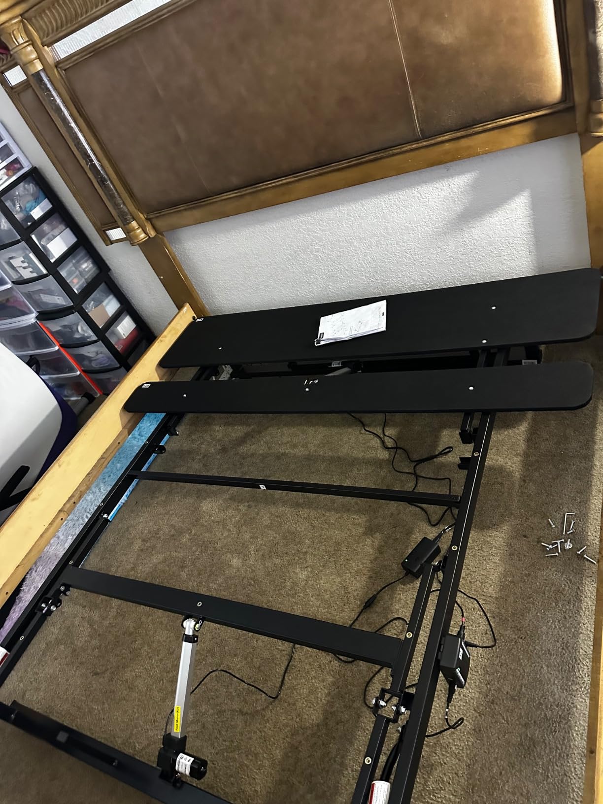 Mixcous King Adjustable Bed Frame Heavy Duty 750 lbs - Zero Gravity Electric Base with Wireless Remote for Back Pain Relief, Head & Foot Incline, Easy Assembly customer photo 1