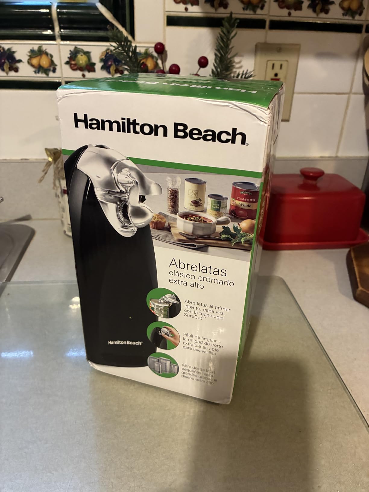 Hamilton Beach Electric Automatic Can Opener with Auto Shutoff, Knife Sharpener, Cord Storage, and SureCut Patented Technology, Extra-Tall, Red customer photo 1
