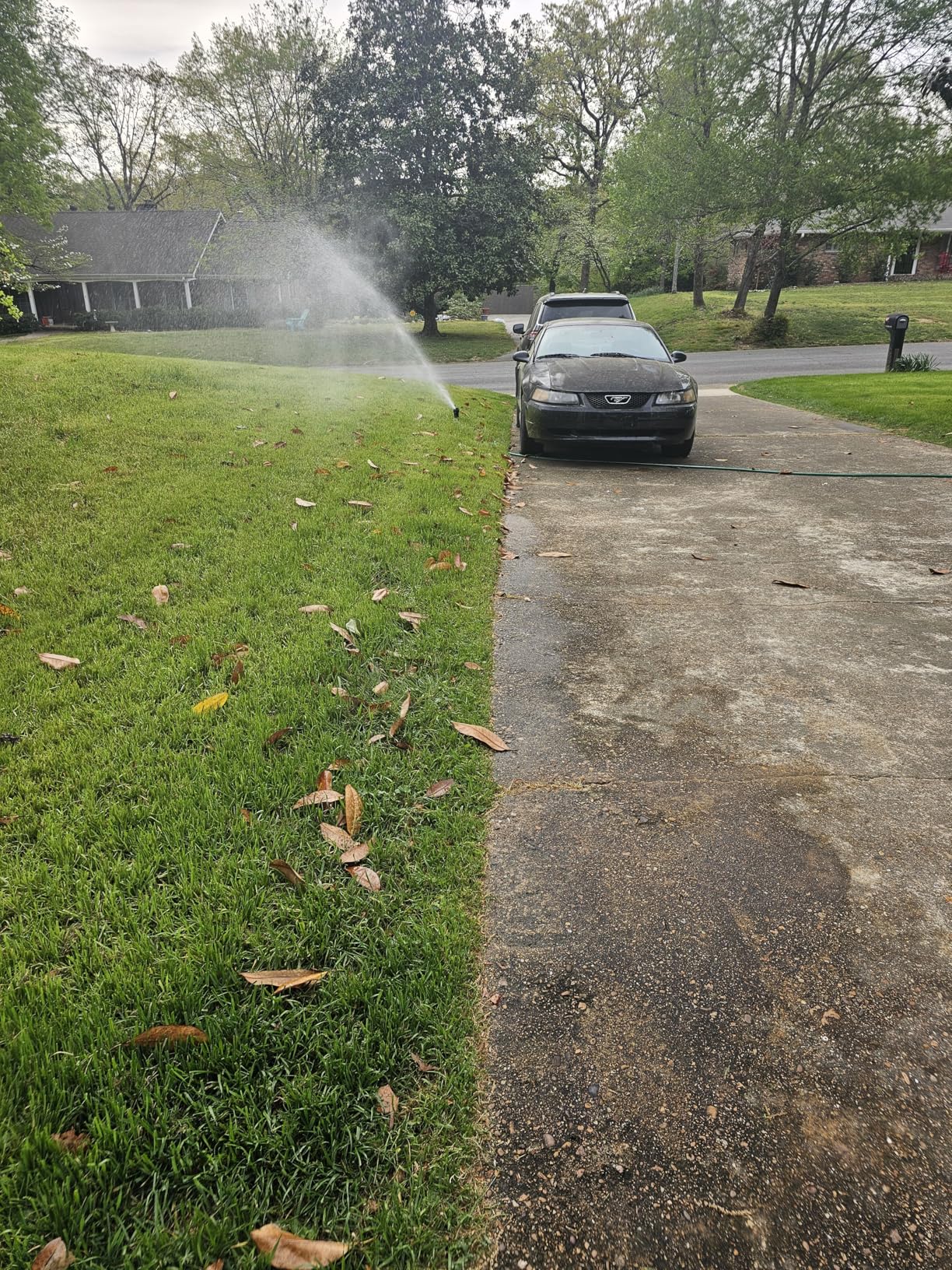 Orbit H2O-Six Gear-Drive Sprinkler on Metal T-Spike - Customizable Lawn Watering Coverage - Multi-Pattern Rotating Head with Adjustable Spray Range - Durable Outdoor Yard Irrigation Sprinkler - 58573 customer photo 2