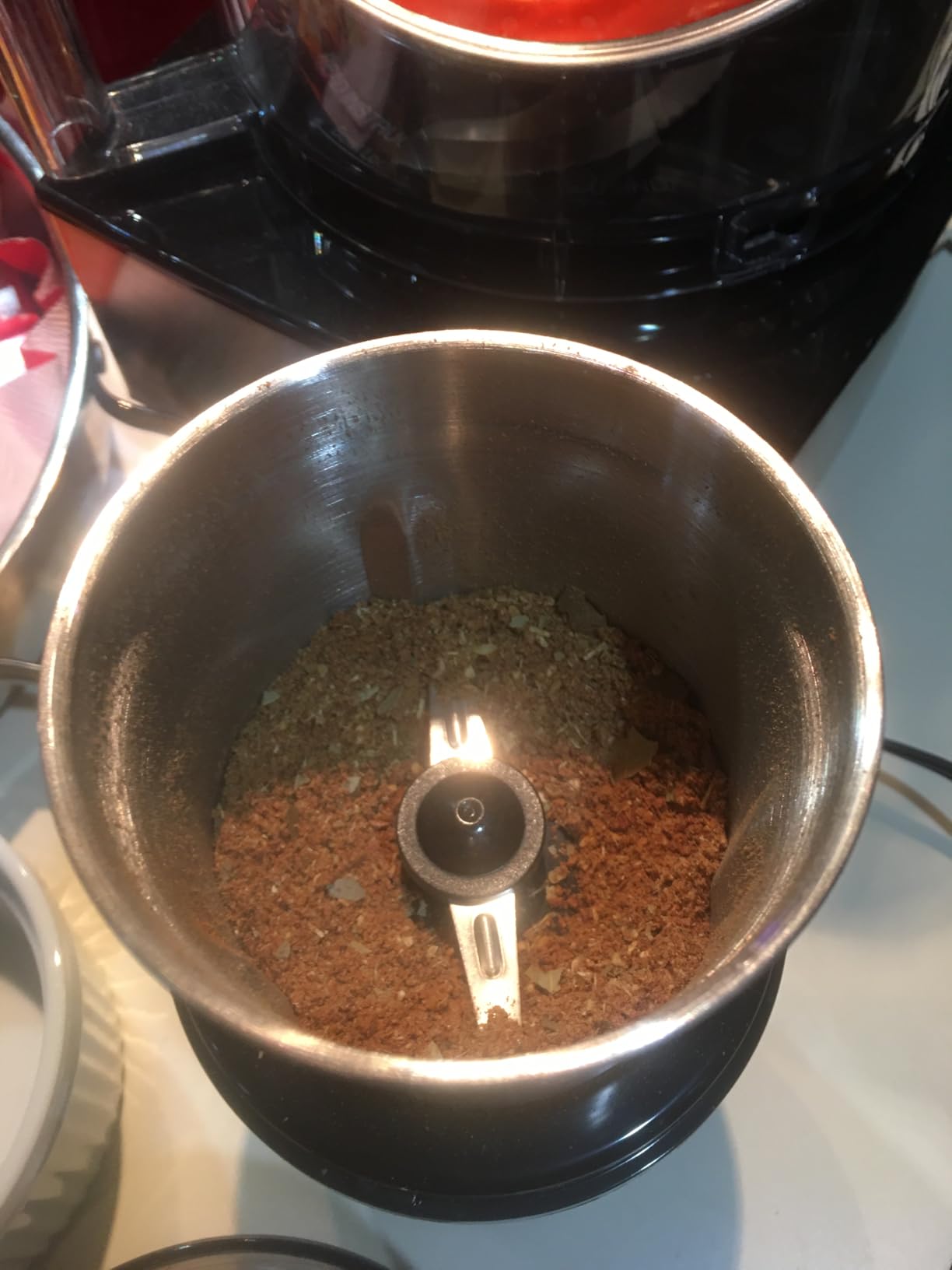 Cuisinart SG-10 Electric Spice-and-Nut Grinder, Stainless/Black, Mini customer photo 2