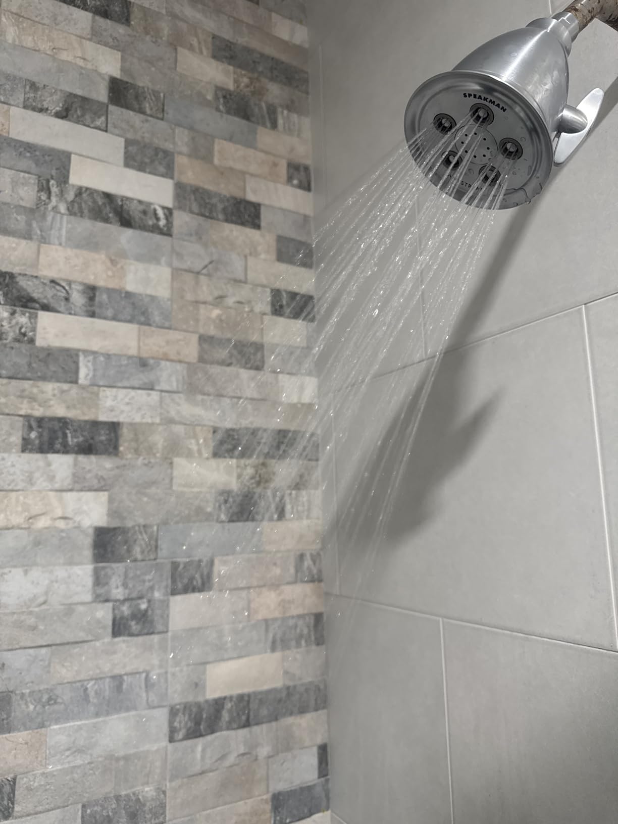 Speakman S-2005-HB Hotel Anystream High Pressure 2.5 GPM Adjustable Shower Head, Brushed Chrome customer photo 1