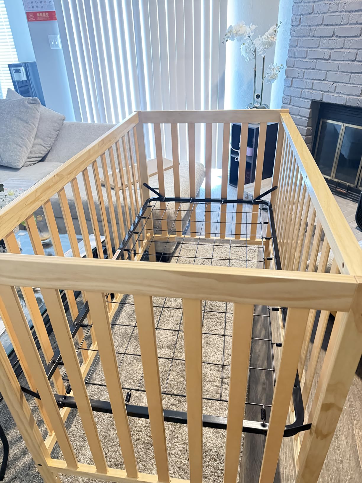 Dream On Me Synergy 5-in-1 Convertible Full-Size Baby Crib with Toddler, Day & Full Bed Conversion in White, GreenGuard Gold & BSA, 3 Mattress Heights, Sustainable Pinewood customer photo 1