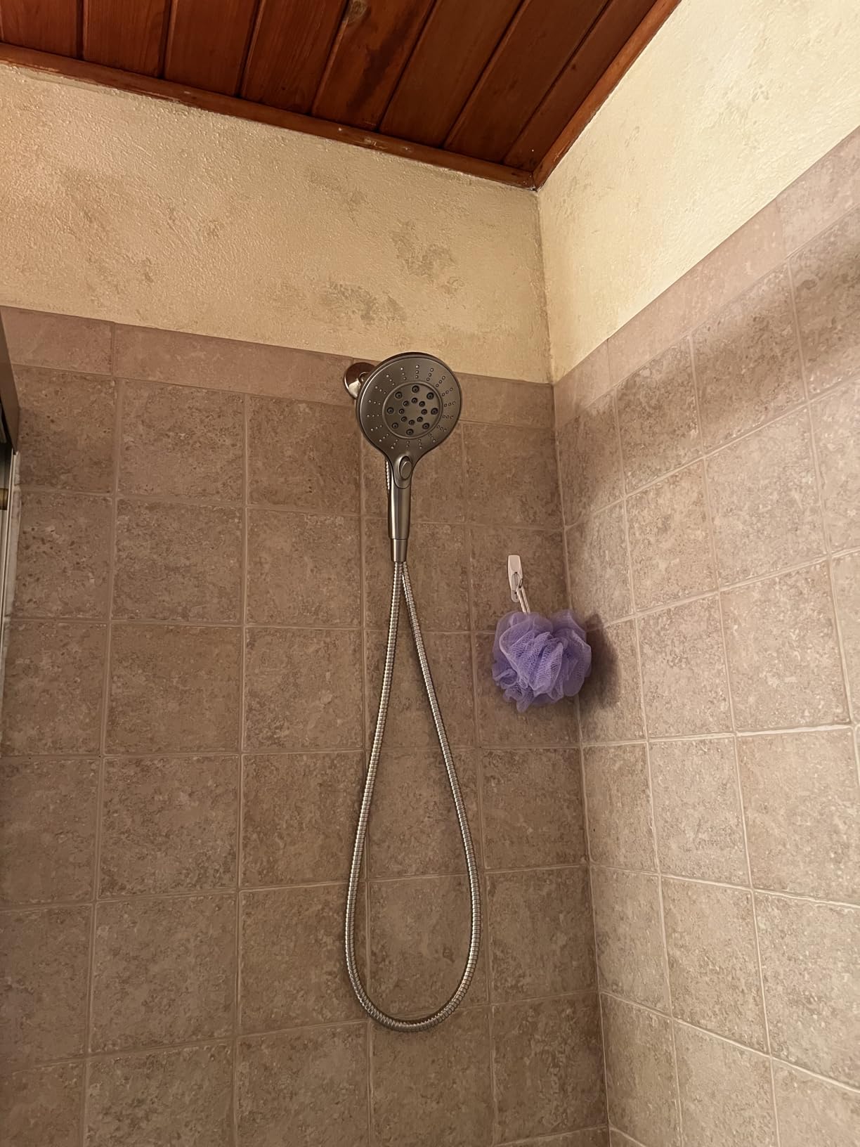 Moen Engage Spot Resist Brushed Nickel Six-Function 5.5-Inch Removable Handheld Showerhead with Magnetic Docking System, 26112SRN customer photo 2