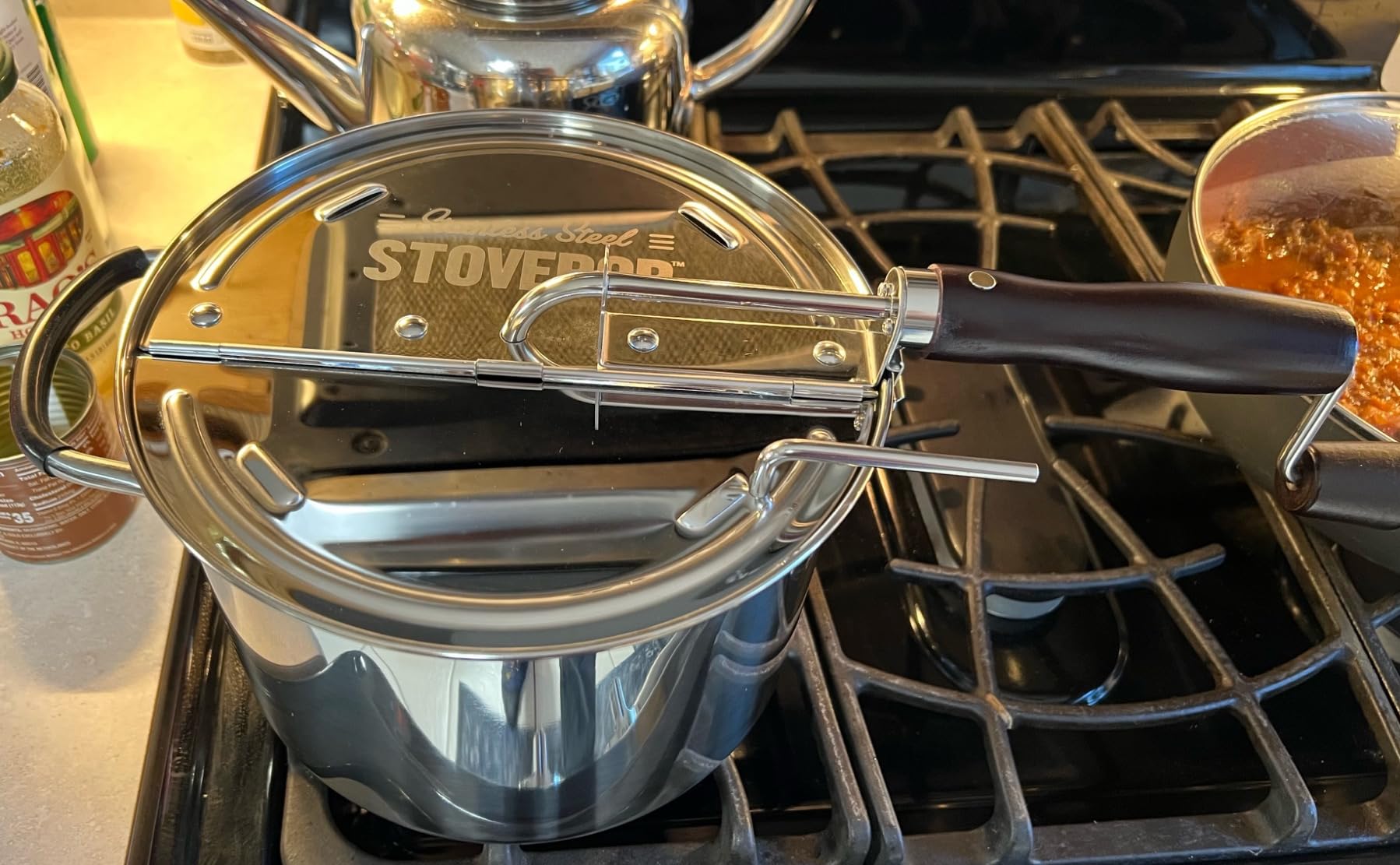 StovePop Stainless Steel Popcorn Popper - Gearless Hand Crank, Magnetic Lid, 6 Qt - Induction Range Compatible customer photo 1