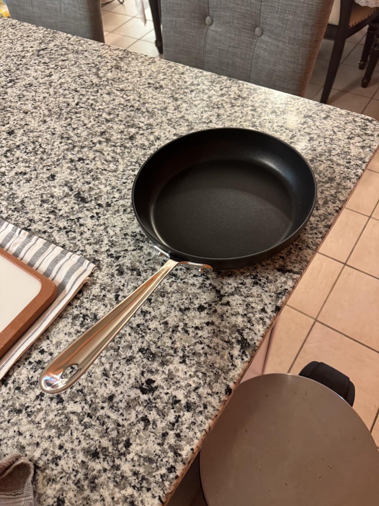 All-Clad HA1 Hard Anodized Nonstick Cookware Set 13 Piece customer photo 2