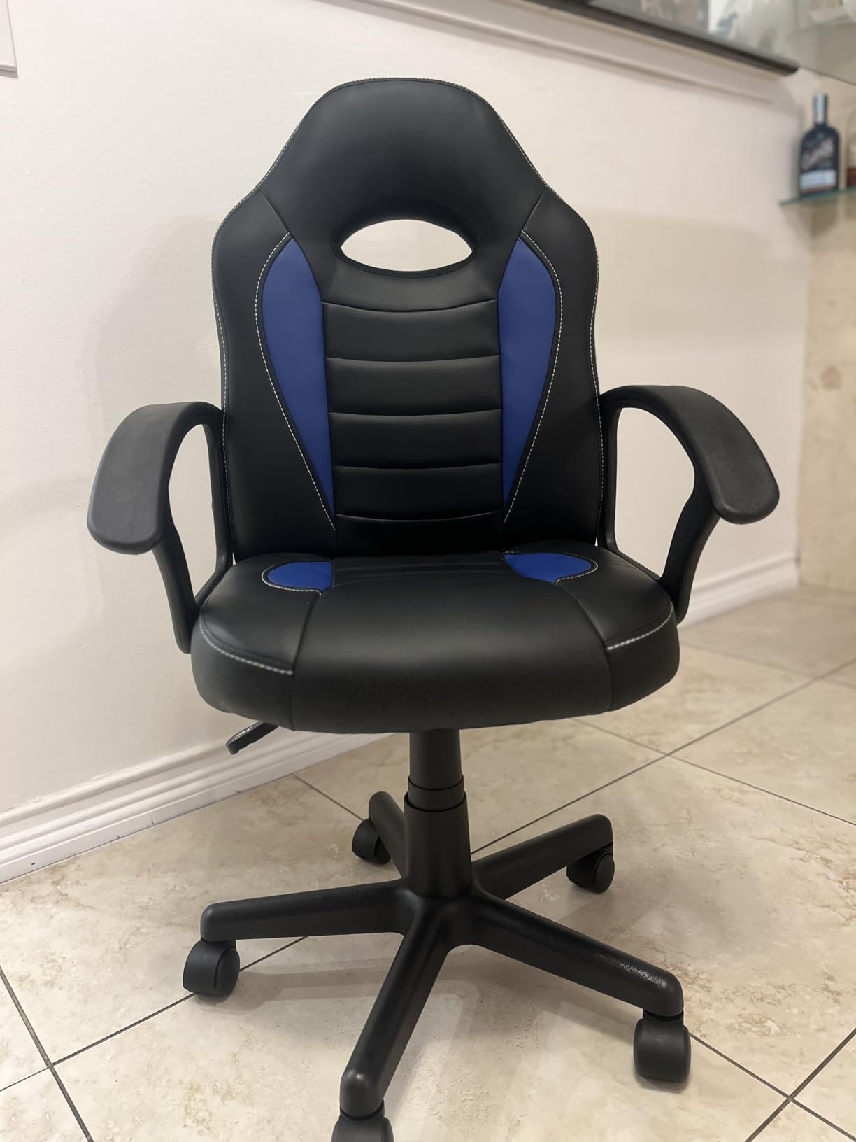 Techni Mobili Kid's Gaming and Student Racer Chair with Wheels, Red 22D x 21.25W x 35.25H in customer photo 2