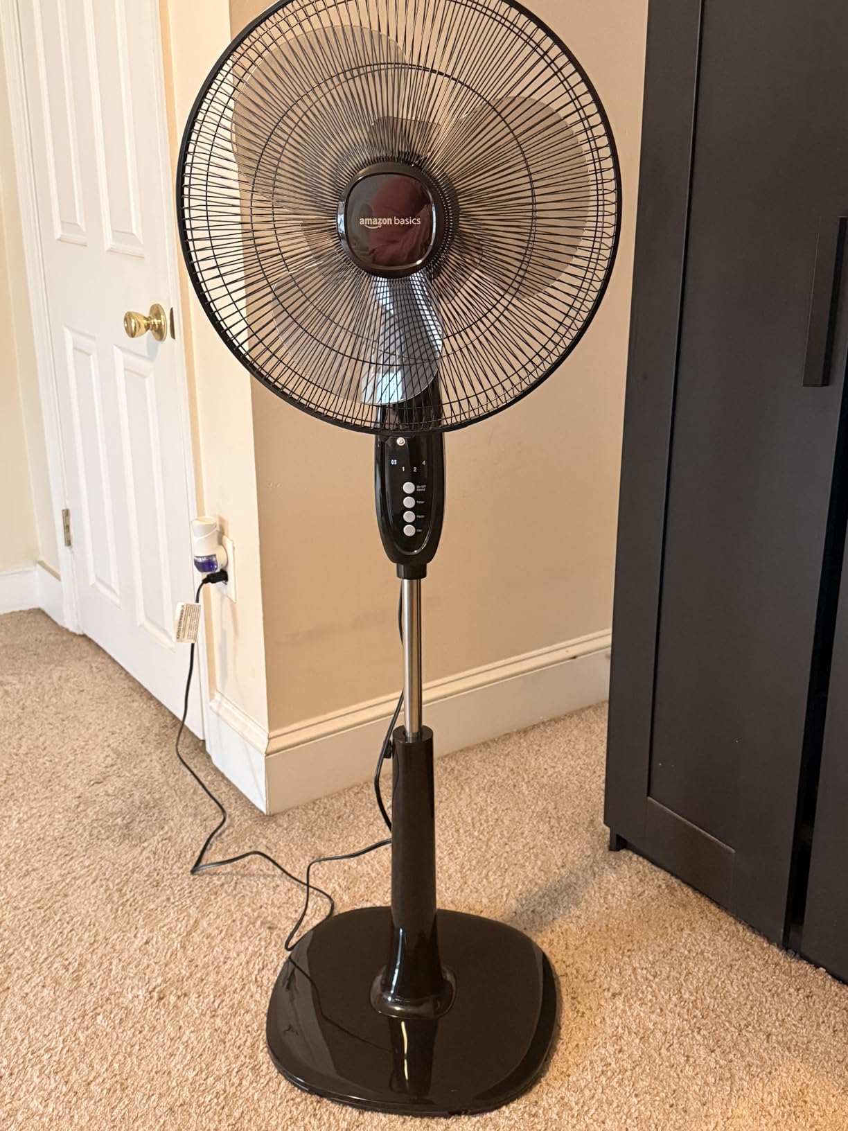Amazon Basics 16 Pedestal Fan with Remote for Bedroom, Living Room, Office, Adjustable Height, Dual-Layered Blades, 3 Speeds, 3 Modes, Timer, Tilt Head, 60W, Black customer photo 2