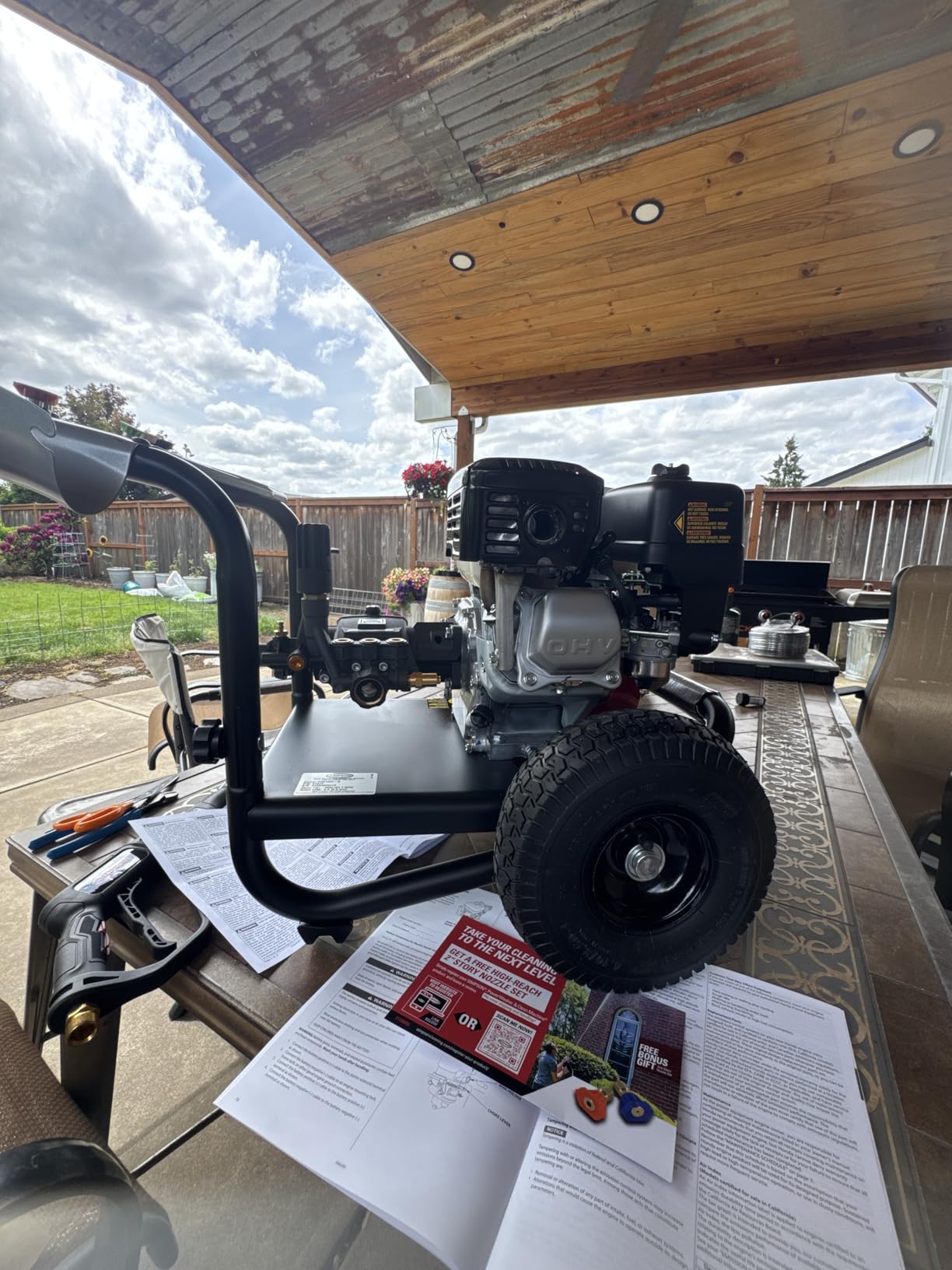 Simpson Cleaning PS60869 PowerShot 4000 PSI Gas Pressure Washer, 3.5 GPM AAA Triplex Pump, Honda GX270 Engine, Includes Spray Gun, Wand, 5 QC Nozzle Tips, 3/8-inch x 50-Foot Monster Hose, 49-State customer photo 2