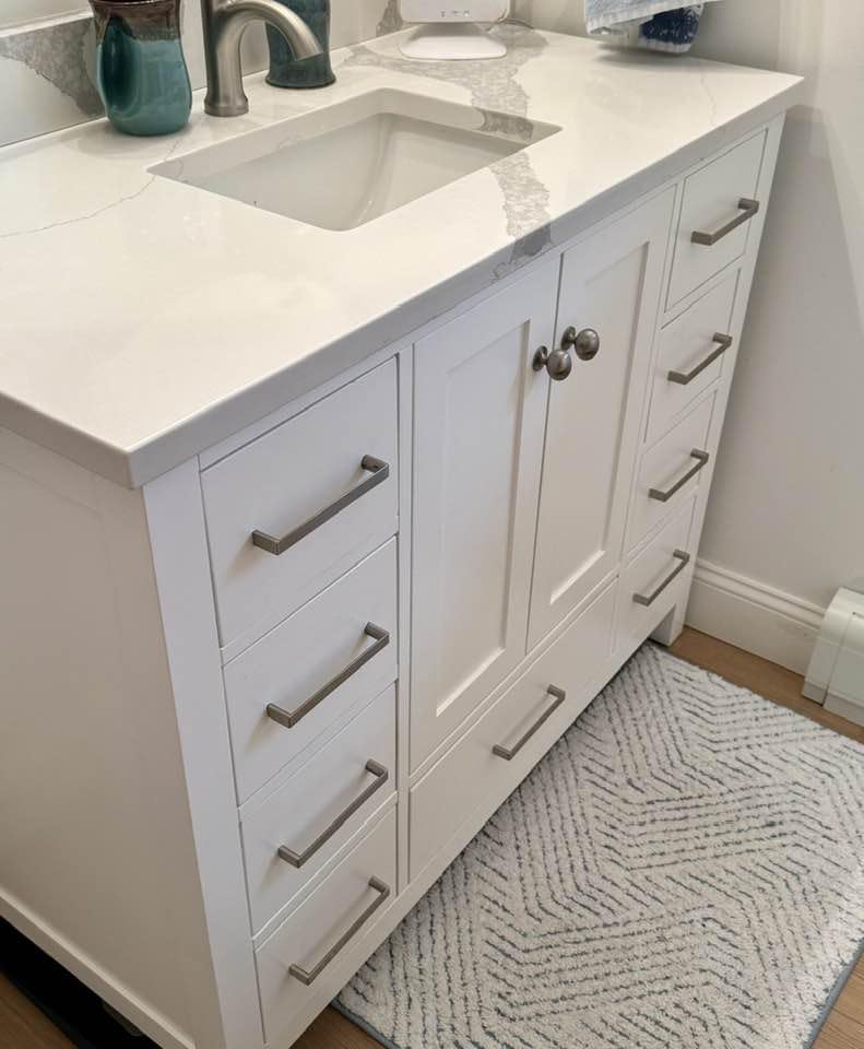 ARIEL Cambridge 48-inch Bathroom Vanity Base Cabinet, Solid Wood, 2 Soft Closing Doors, 9 Dovetail Drawers, White customer photo 1