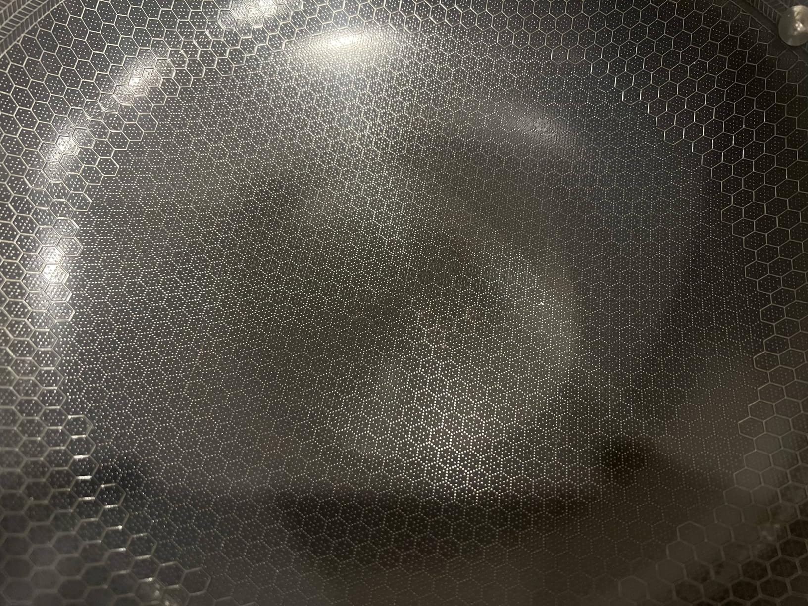 HexClad Hybrid Nonstick 12-Inch Wok, Stay-Cool Handle, Dishwasher-Friendly, Oven-Safe Up to 900F, Induction Ready, Compatible with All Cooktops customer photo 2