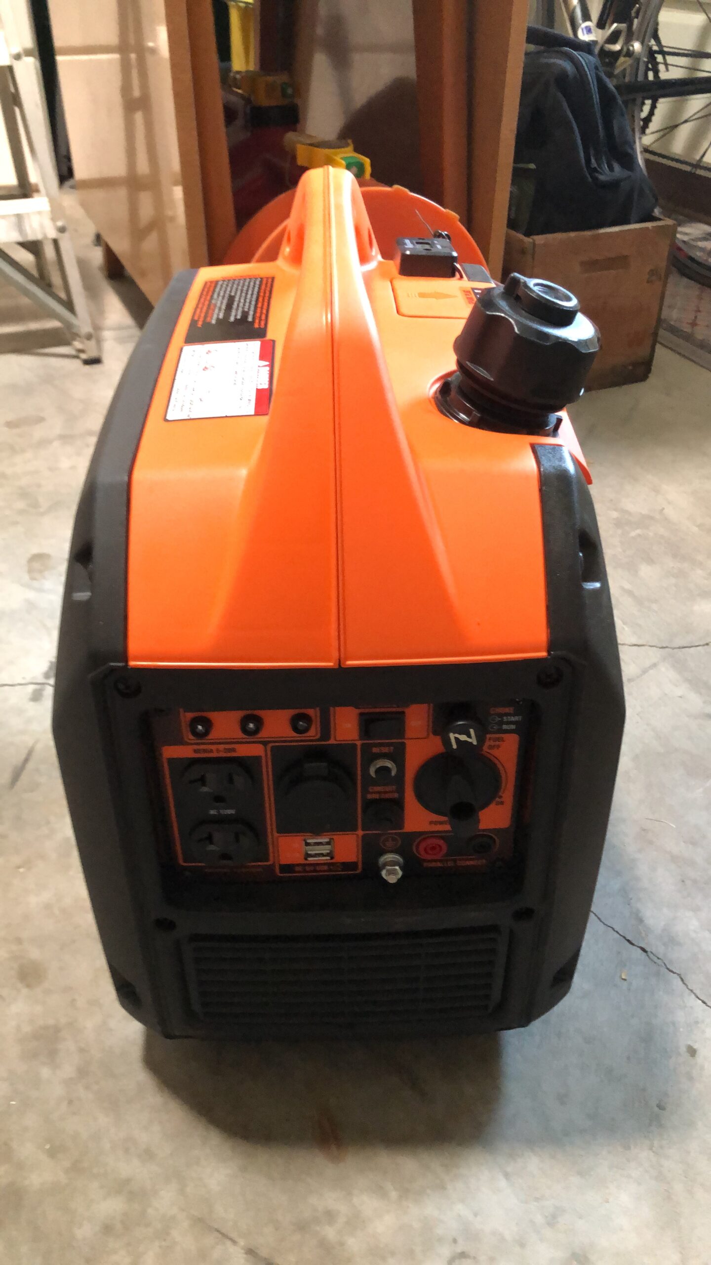 WEN Super Quiet 2350-Watt Portable Inverter Generator with Fuel Shut Off, Ultra Lightweight customer photo 1