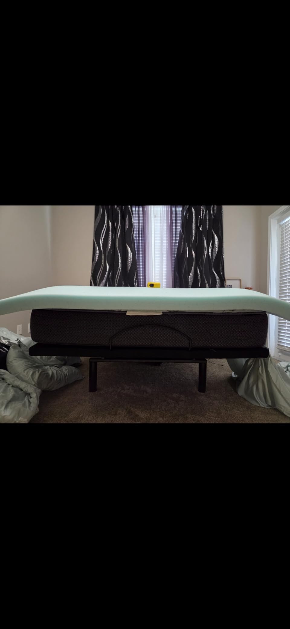 Serta ThermaGel Cooling, Pressure-Relieving Memory Foam Mattress Topper, 3 Inch, King, Made in The USA customer photo 2