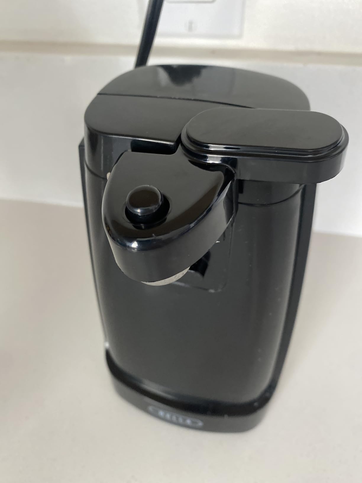 BELLA Electric Can Opener and Knife Sharpener, Removable Cutting Lever, Cord Storage, Stainless Steel Blade, Black customer photo 2