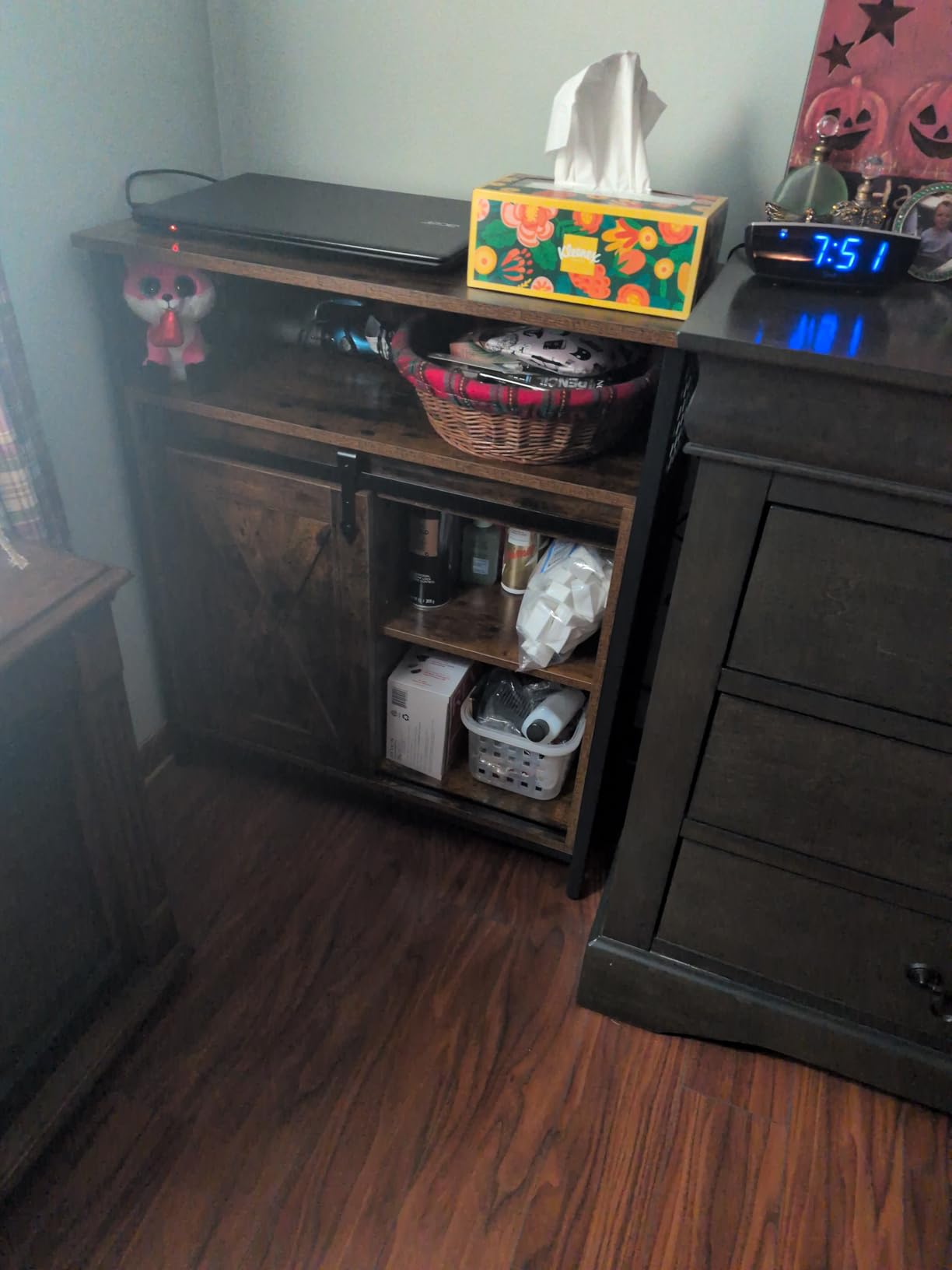 VASAGLE Buffet Cabinet, Coffee Bar Storage Cabinet, Sideboard with 2 Sliding Barn Doors, Adjustable Shelves, 13 x 39.4 x 31.5 Inches, for Living Room, Rustic Brown and Ink Black ULSC092B01 customer photo 2