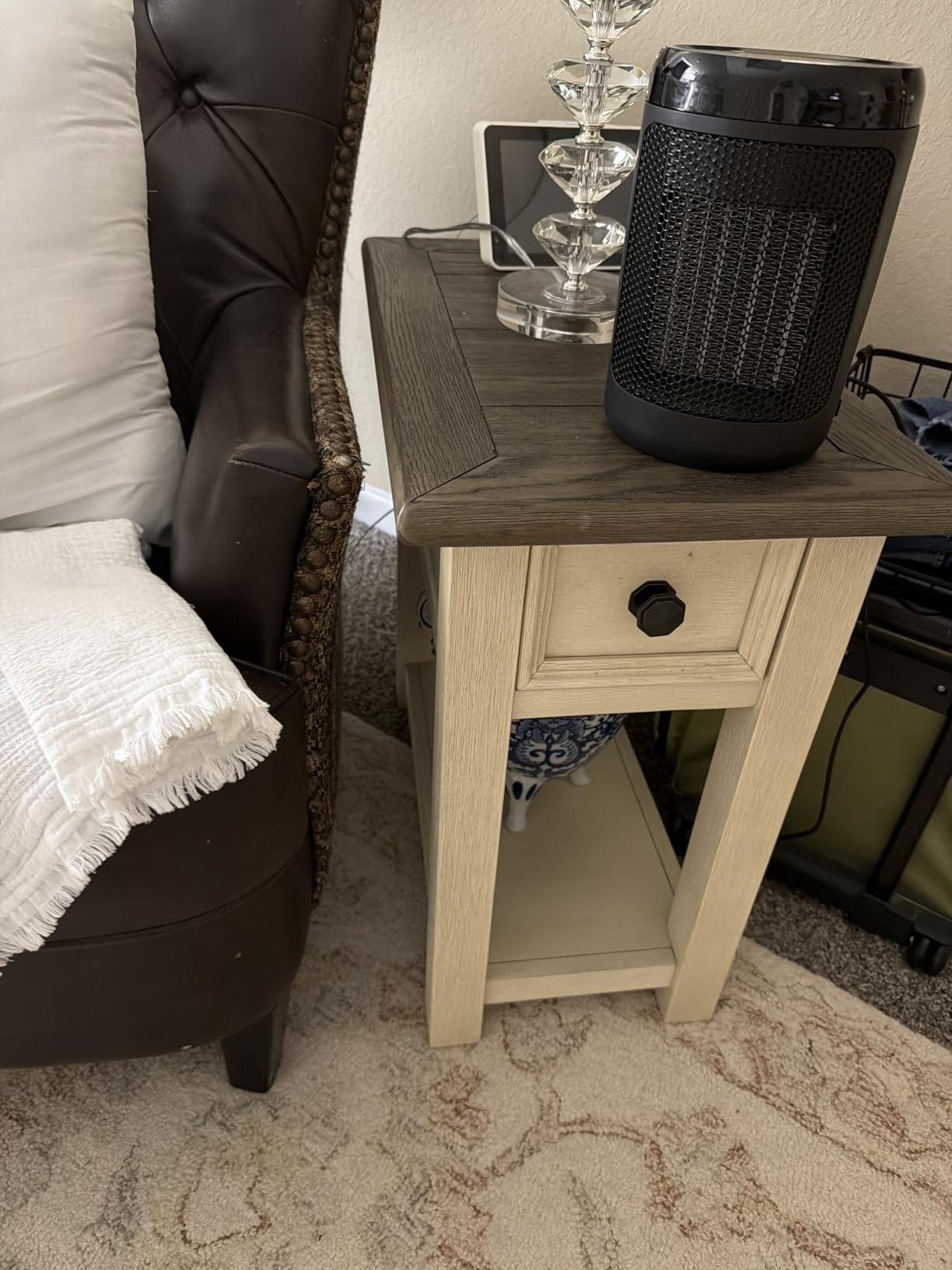 Signature Design by Ashley Bolanburg Chairside End Table With Charging Station, Two-Tone Wood, Antique White customer photo 2