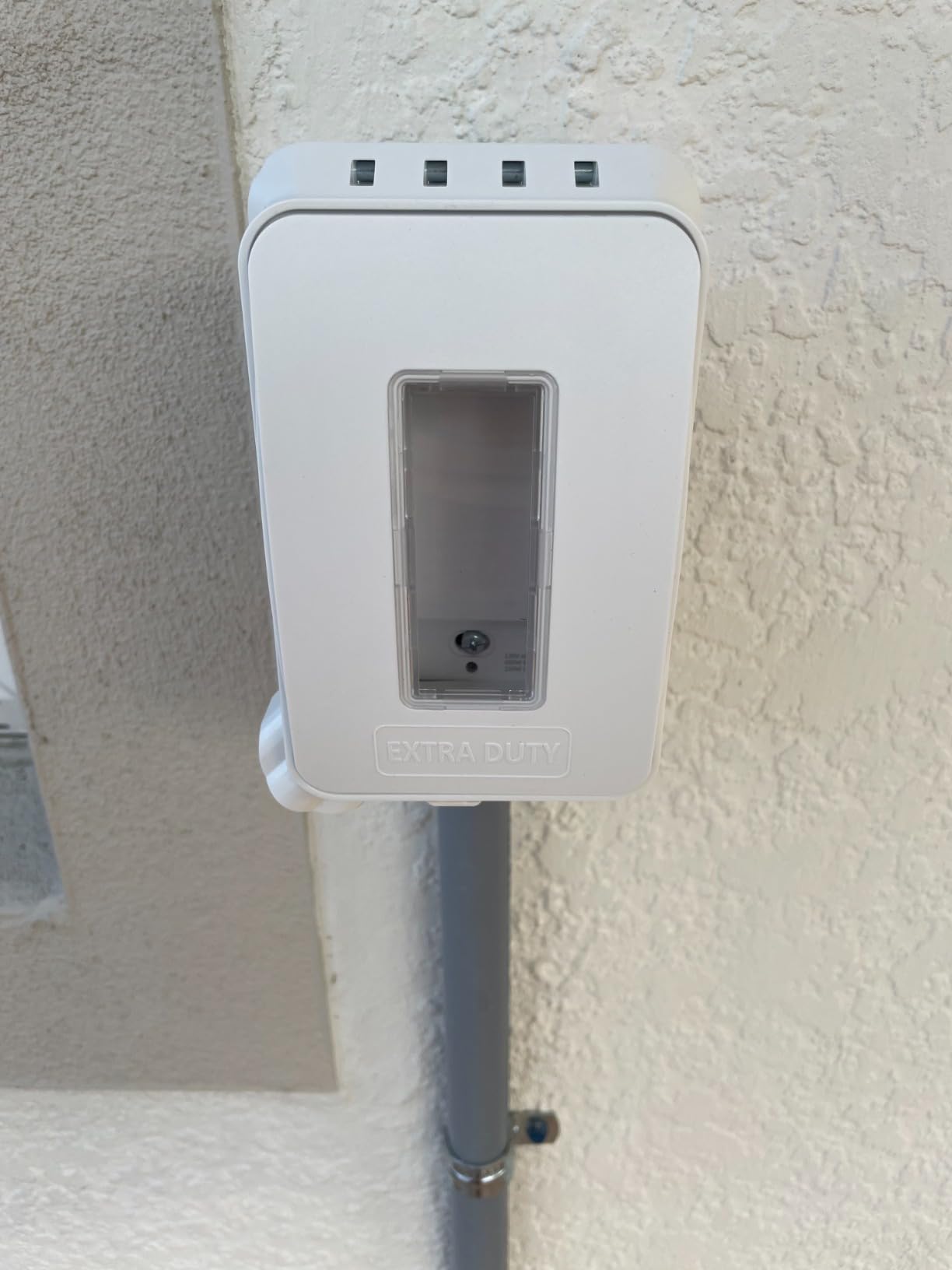 Amazon Basics Smart Light Switch, Single Pole, Works with Alexa Only, Voice Control, 2.4 GHz Wi-Fi, No Hub Required, White customer photo 2