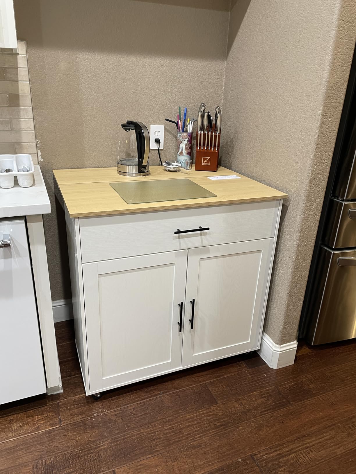 IRONCK Kitchen Island with Storage, Charging Station and Drop Leaf, White customer photo 1