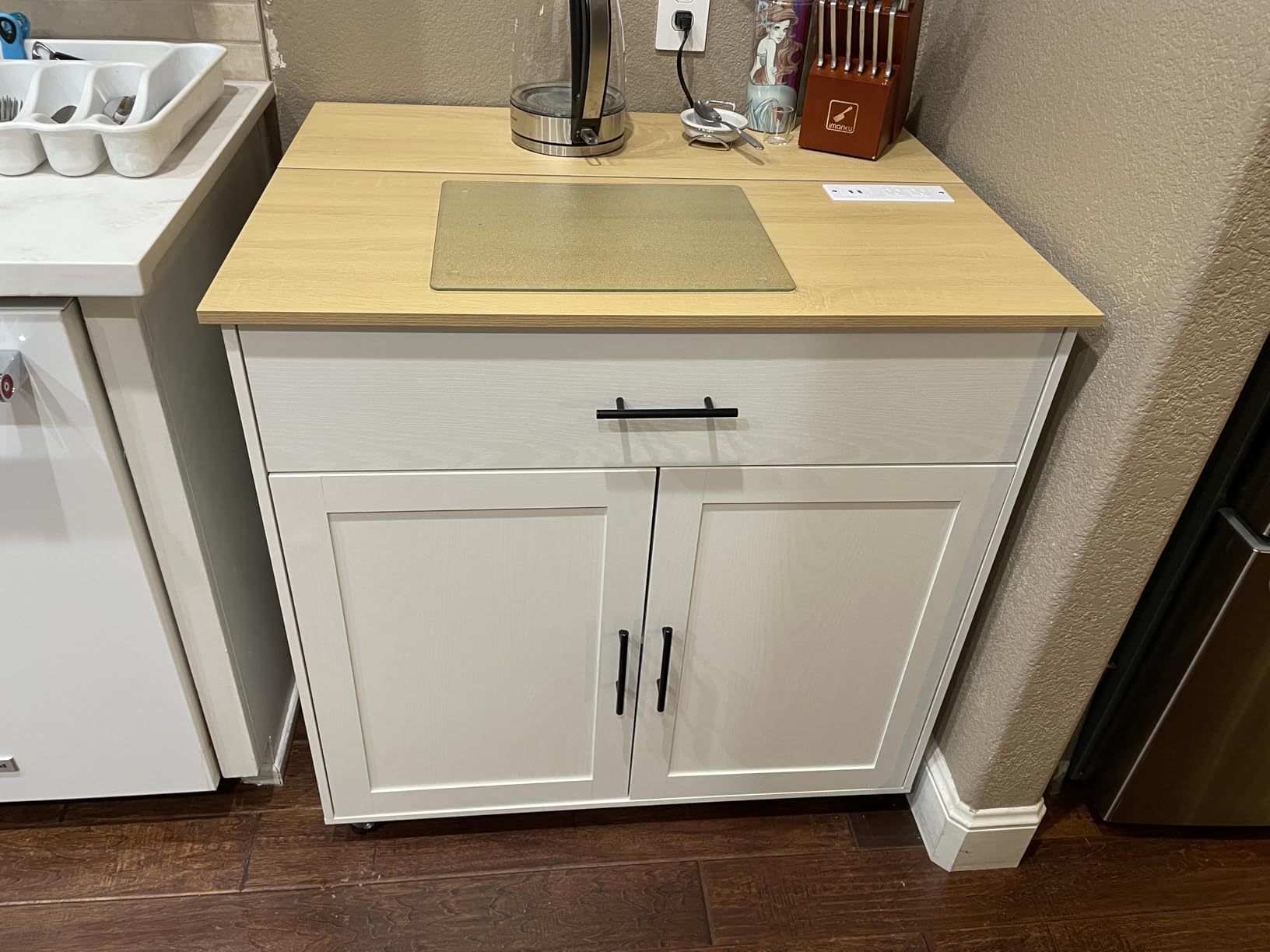IRONCK Kitchen Island with Storage, Charging Station and Drop Leaf, White customer photo 2