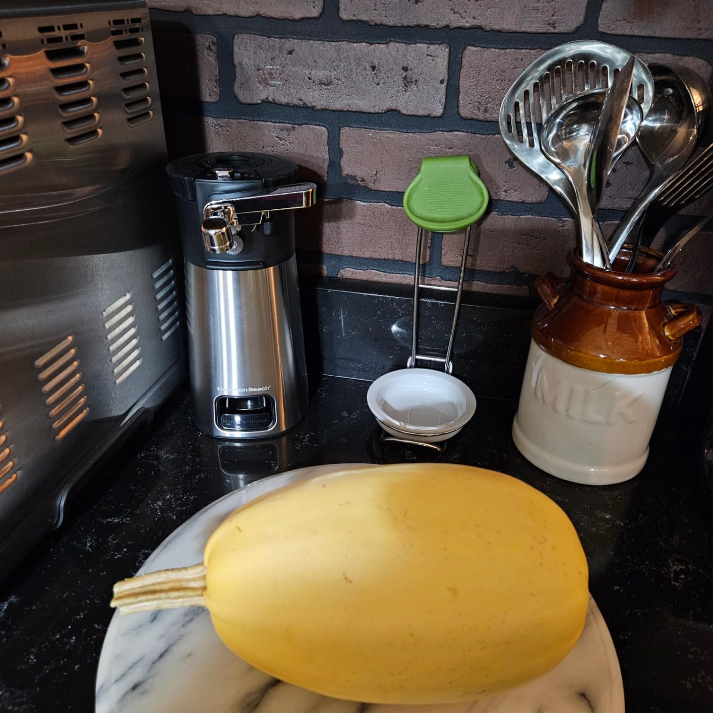 Hamilton Beach OpenStation Electric Automatic Can Opener for Kitchen with Multi Tool and Bottle and Jar Opening Tools, Auto Shutoff, Cord Storage, and Sure Cut Technology, Stainless Steel (76382) customer photo 1