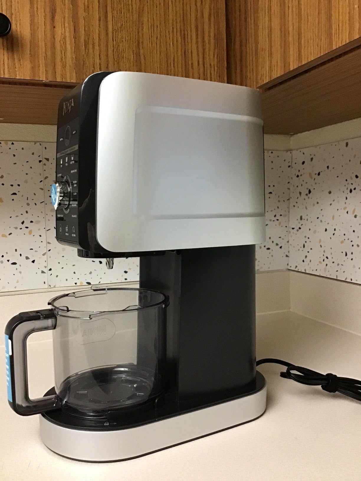 CREAMi Deluxe Ice Cream Maker | 11-in-1 Create Frozen Desserts, Sorbet, Milkshakes, Yogurt & More | Includes 2 Dishwasher Safe XL 24 Oz. Tubs with storage lids | Silver | NC501 customer photo 2