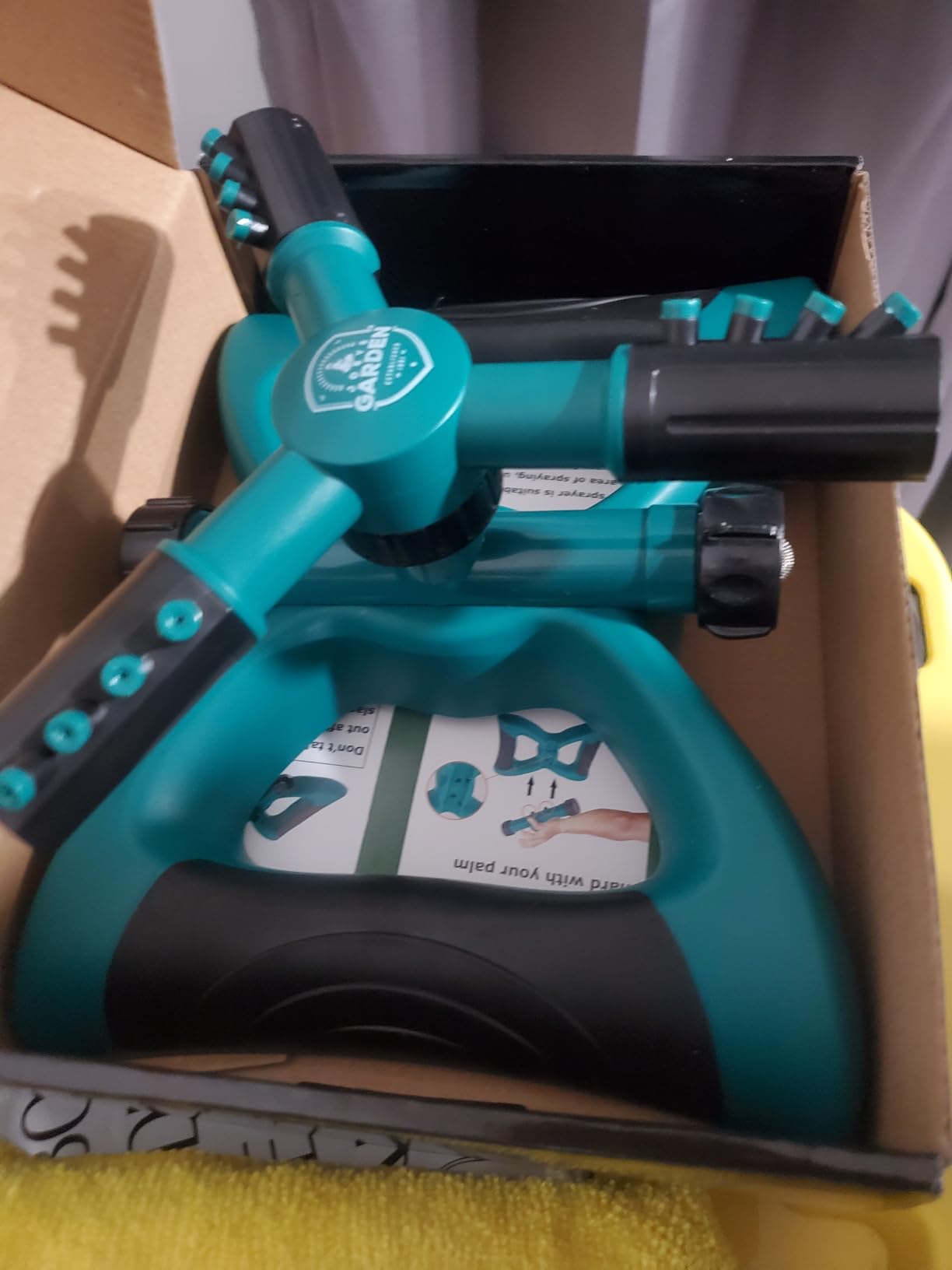 Joeys Sprinkler for Yard, Rotating Garden Sprinkler with 3 Adjustable Arms, Weighted Base, Expandable Connection customer photo 1