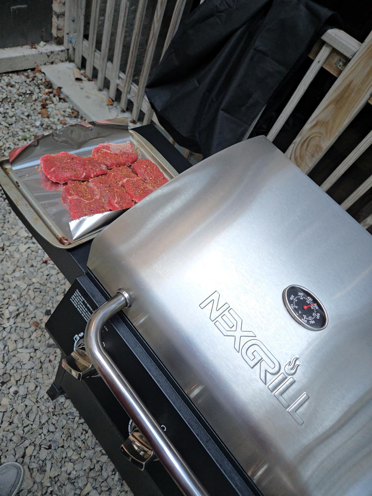 Nexgrill 3-Burner Propane Gas Grill with Side Tables, 27,000 BTUs, Stainless Steel Lid, 429 SQ. In. Cooking Space, BBQ Grill for Outdoor Cooking - 720-1012 customer photo 2