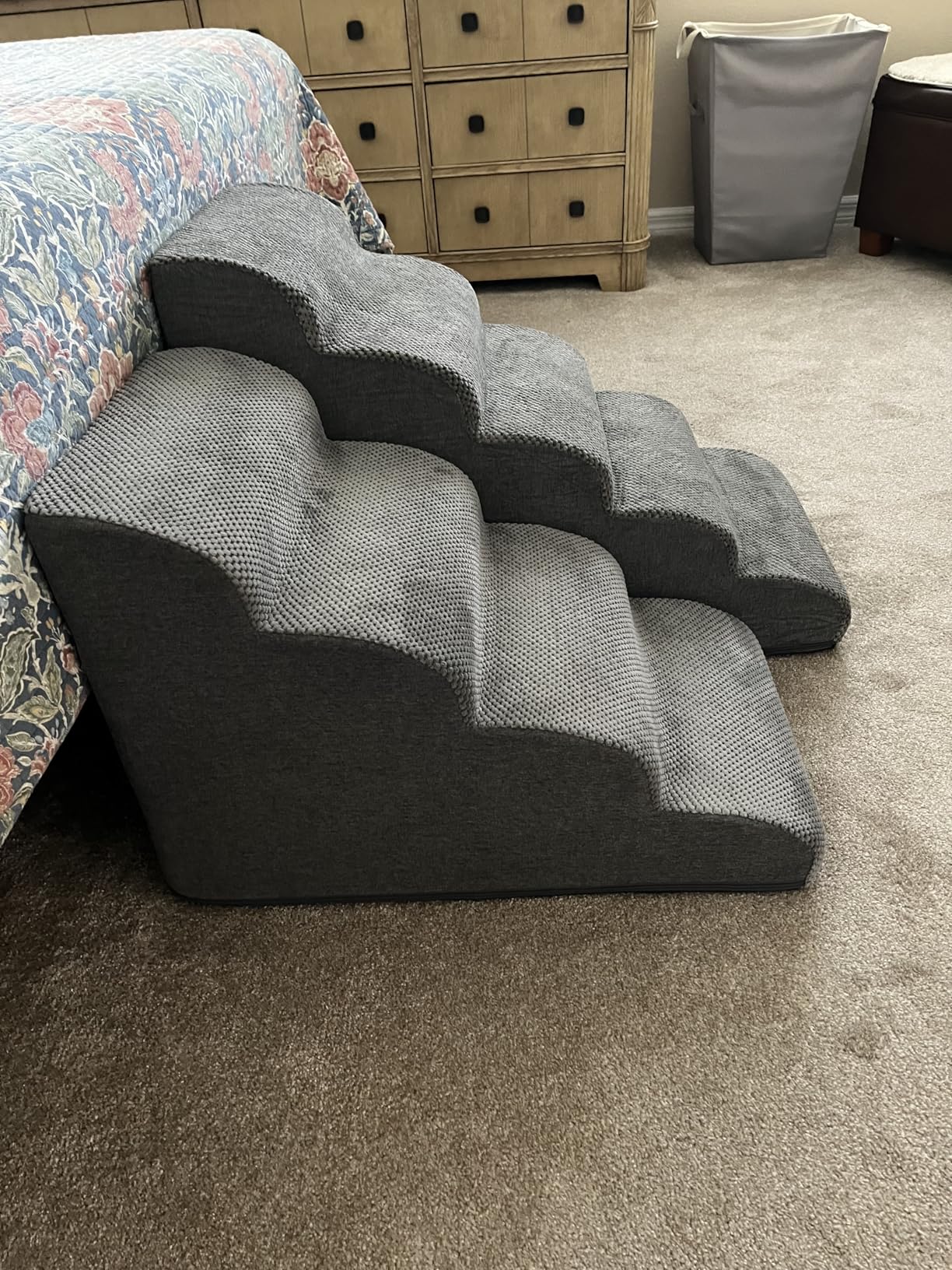EHEYCIGA Curved Dog Stairs Ramp for High Beds 19.7