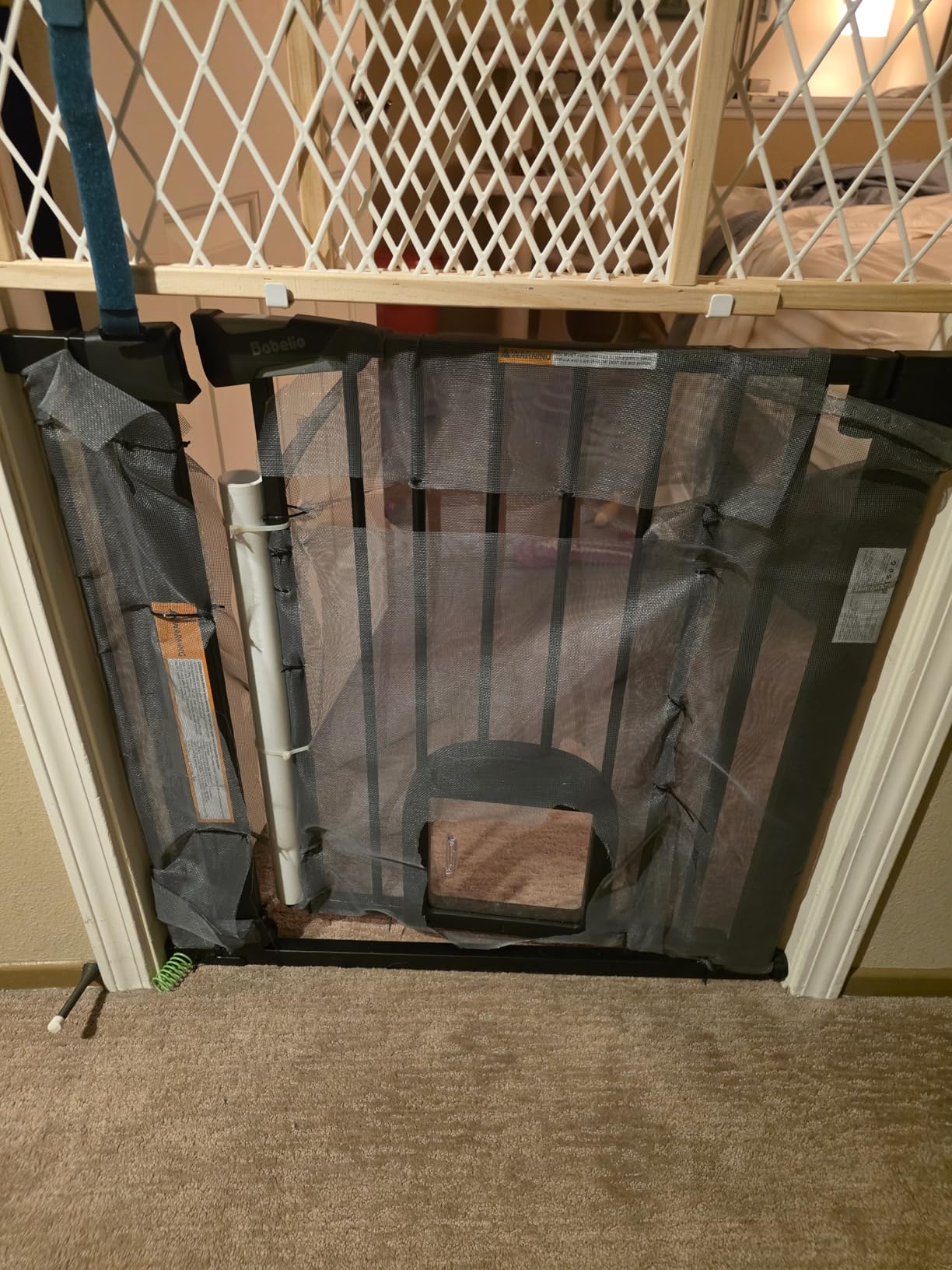 Babelio Baby Gate with Adjustable Cat Door, 29-43