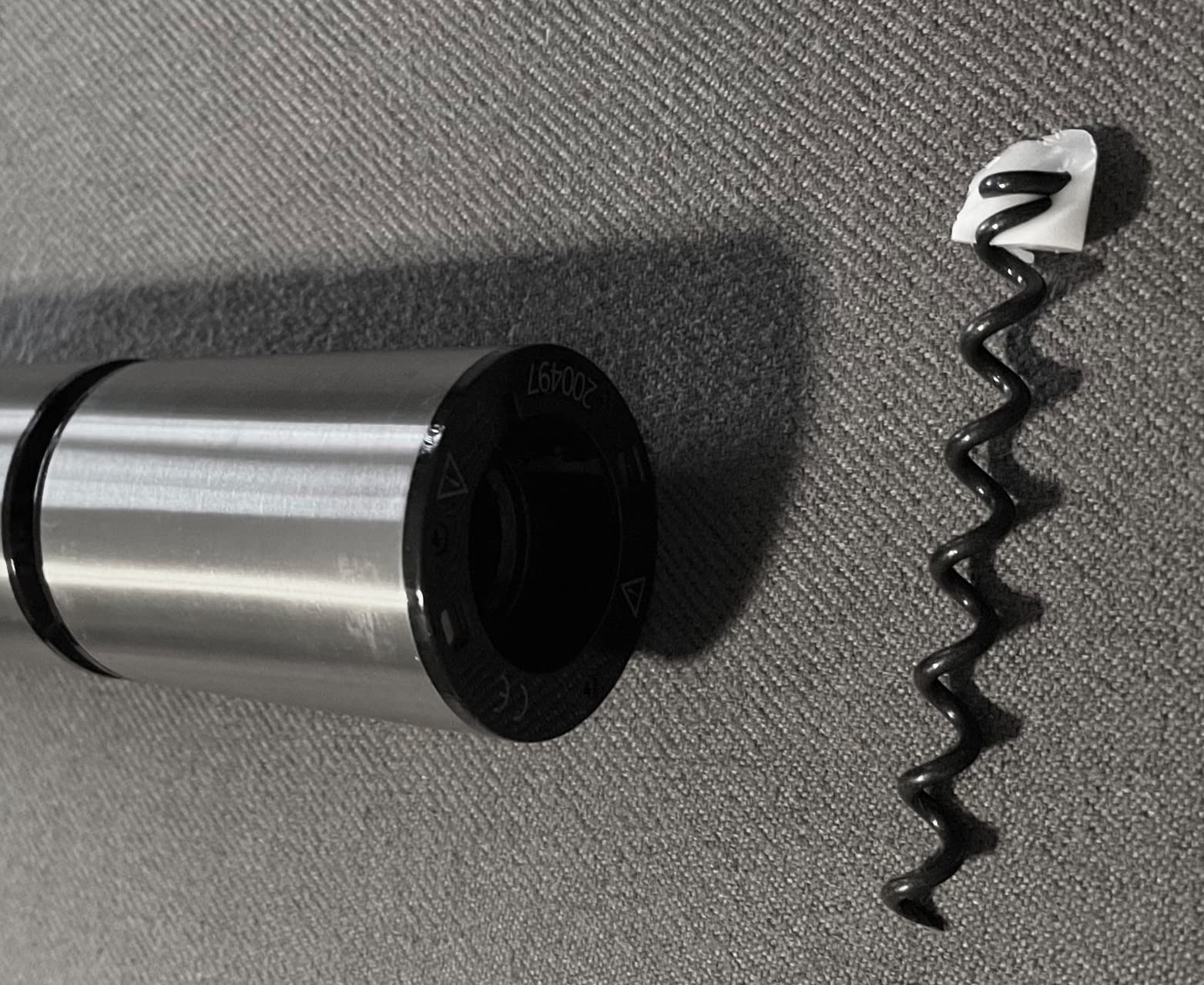 Peugeot Elis Touch Rechargeable Electric Corkscrew With Foil Cutter, Carbone customer photo 1