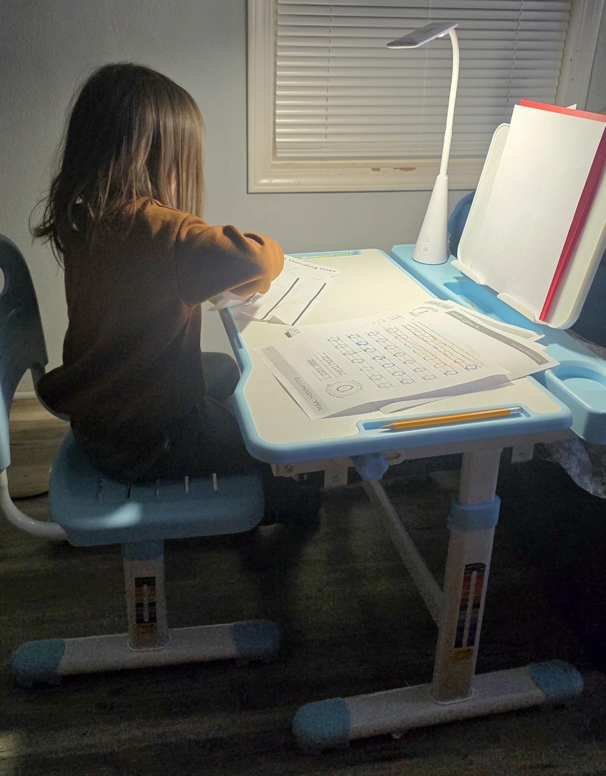 Rengue Kids Desk and Chair Set, Height Adjustable Children School Functional Study Desk with 55° Tiltable Desktop, 3 Modes & Brightness LED Light, Storage Drawer & Metal Hook for Boys Girls (Blue) customer photo 2