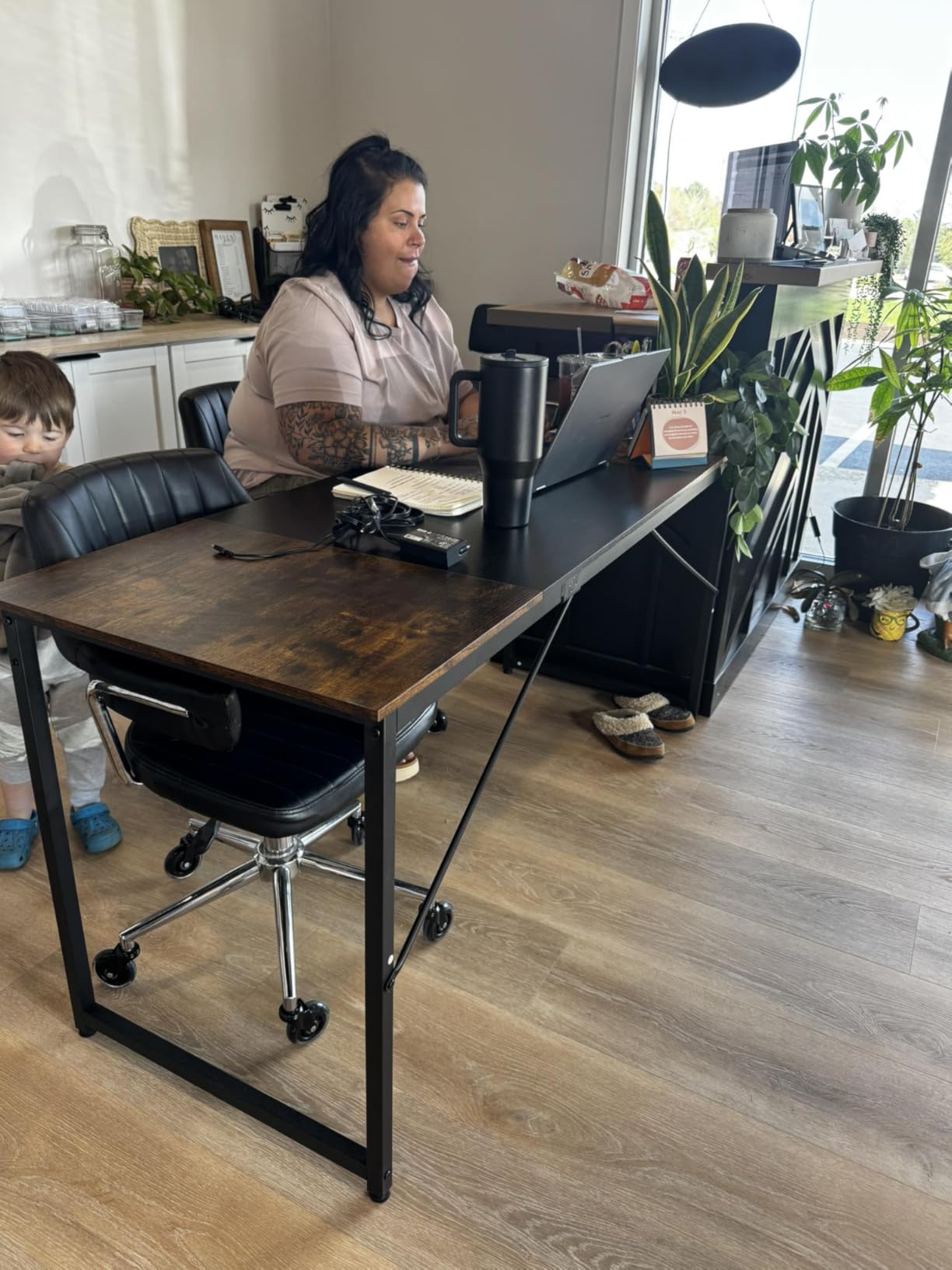 Huuger Computer Desk, 55 Inch Home Office Desk, Gaming Writing Work from Home Study Desk, Large Legroom, Sturdy Metal Frame, Modern Simple, Rustic Brown customer photo 1