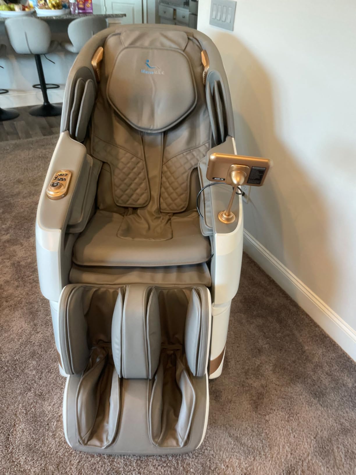 MassaMAX 2026 4D Massage Chair, Full Body Recliner with OTA Cloud Tech, Deep Yoga Stretch, 27 Auto Modes, 55