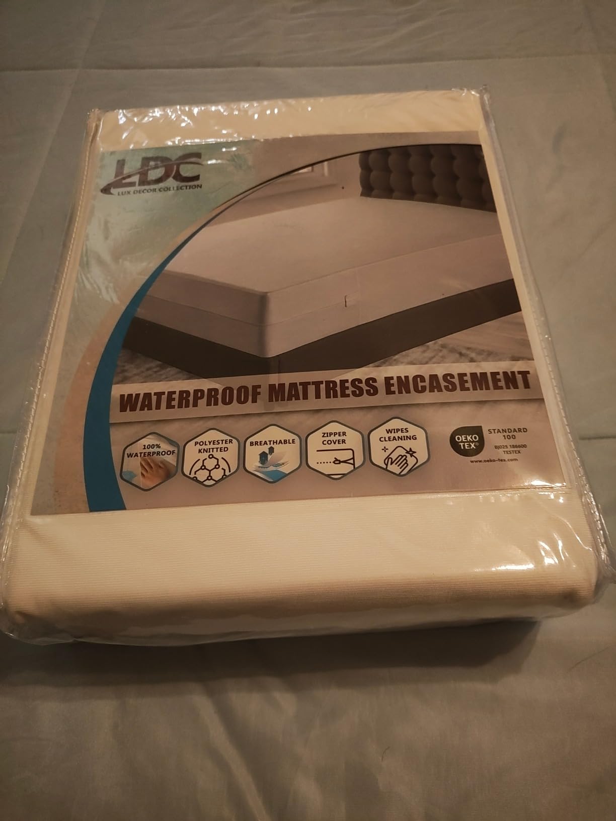 LUX Decor Queen Zippered Mattress Encasement - Bed Bug Proof, 100% Waterproof Mattress Protector - 14 Inches Deep All Sided Cover, Noiseless customer photo 1