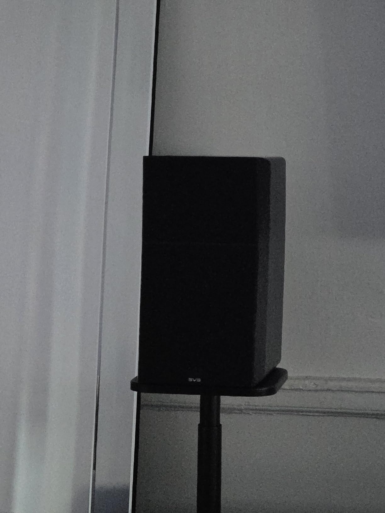 SVS Ultra Evolution Bookshelf Speakers - Pair (Piano Gloss Black) customer photo 1