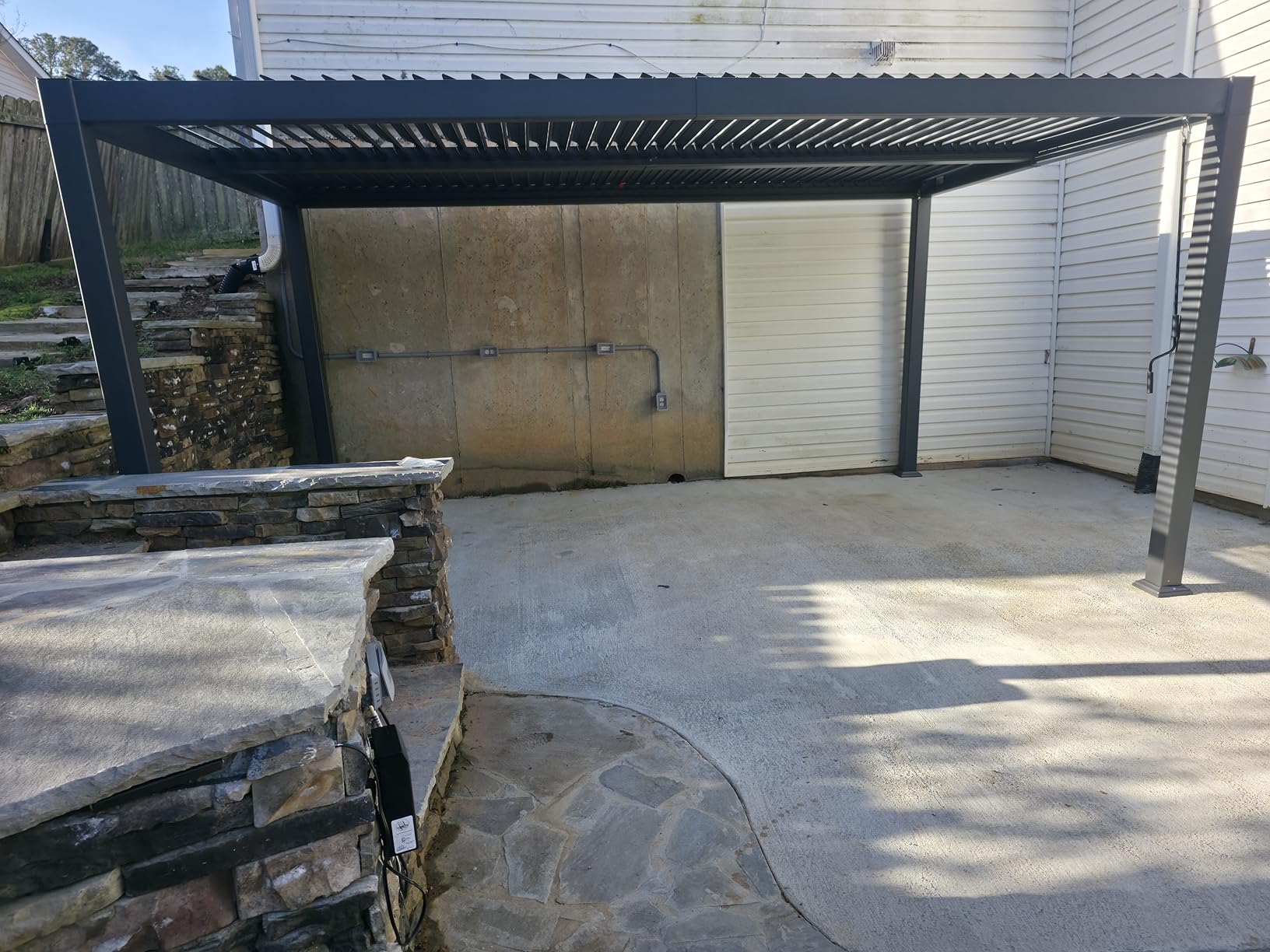 PURPLE LEAF Louvered Pergola 10' x 12' Aluminum Outdoor Pergola with Adjustable Louvers Roof and Integrated Drainage System 70 Mph High Wind Resistant customer photo 2