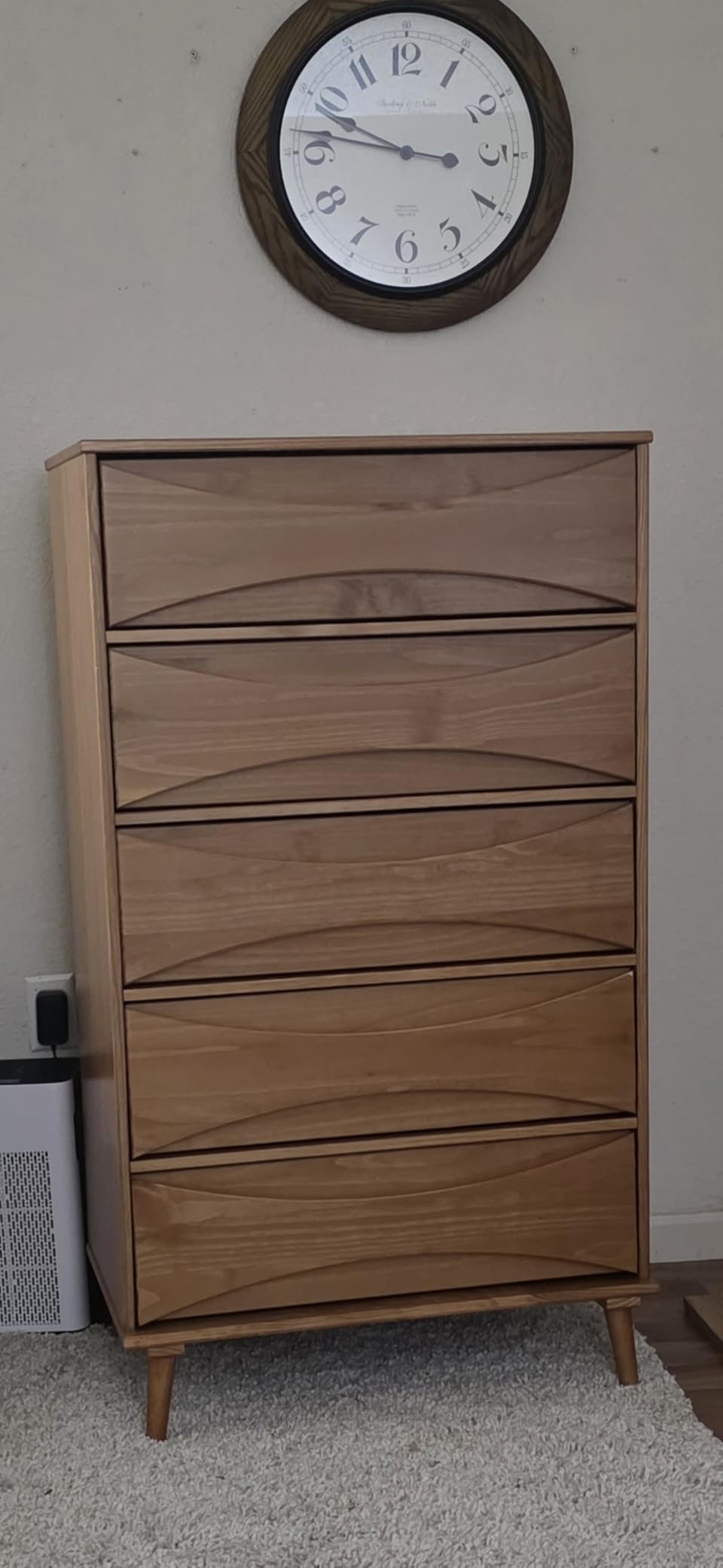 Walker Edison Lowry Mid-Century Modern Detailed-Drawer Solid Wood Dresser, 30 Inch, Caramel customer photo 1