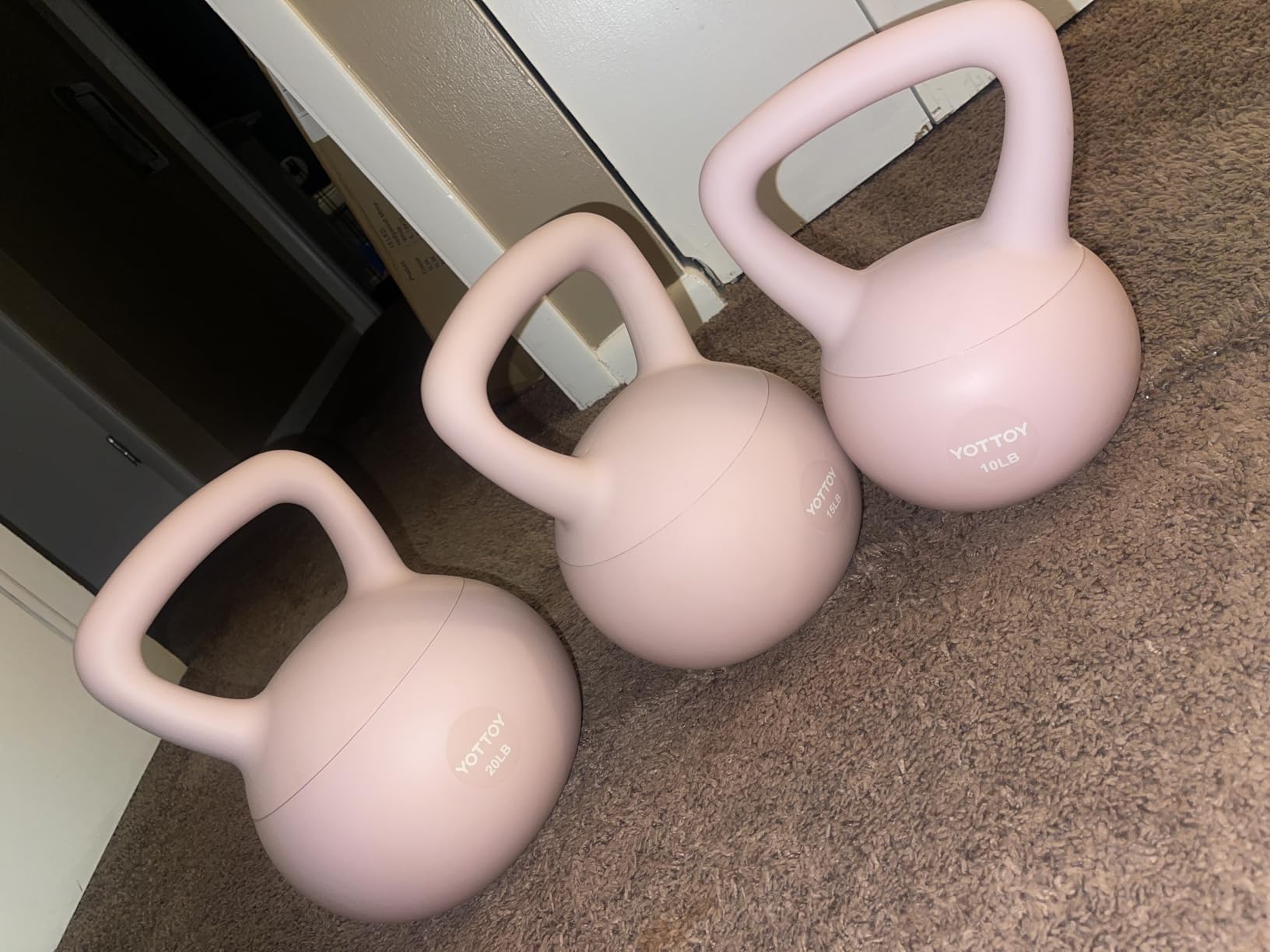 YOTTOY Soft Kettlebell, Anti-Slip Grip Weight for Home Workouts customer photo 2
