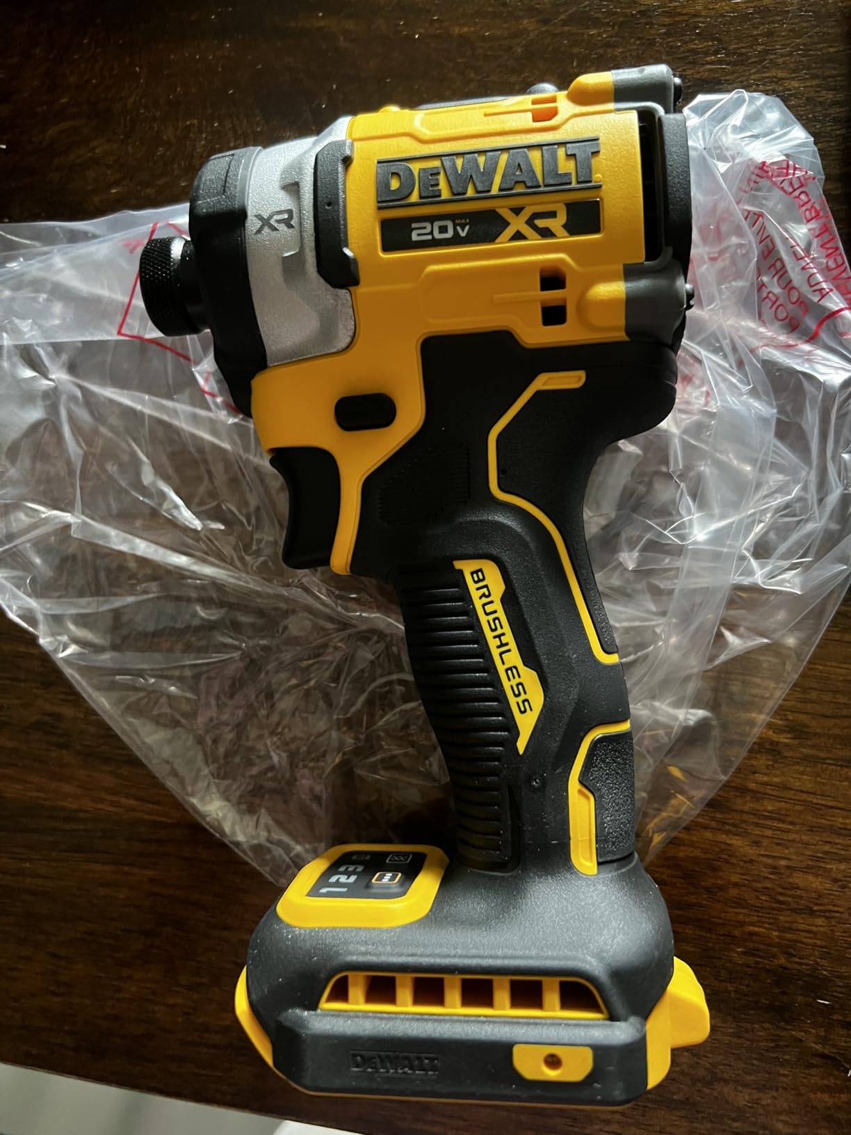 DEWALT 20V MAX XR 1/4 Inch Cordless Impact Driver, Bare Tool Only (DCF860B) customer photo 1