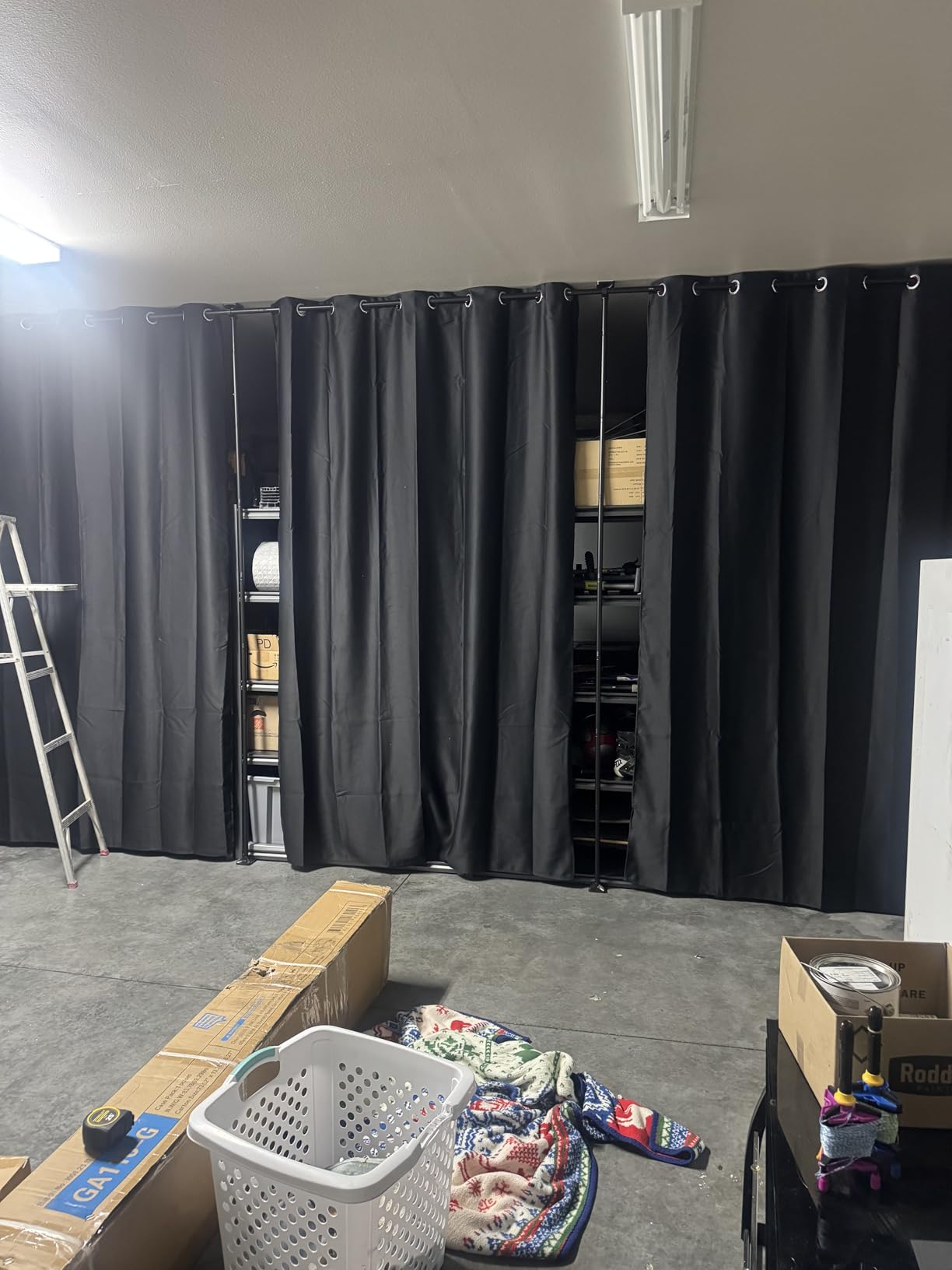 SUNALLY Room Divider No Drilling Curtain Rod Wall Divider for Room Separation, 4-10ft(H) 28-114inch(W) Adjustable, Heavy Duty Partition Space Separator customer photo 1