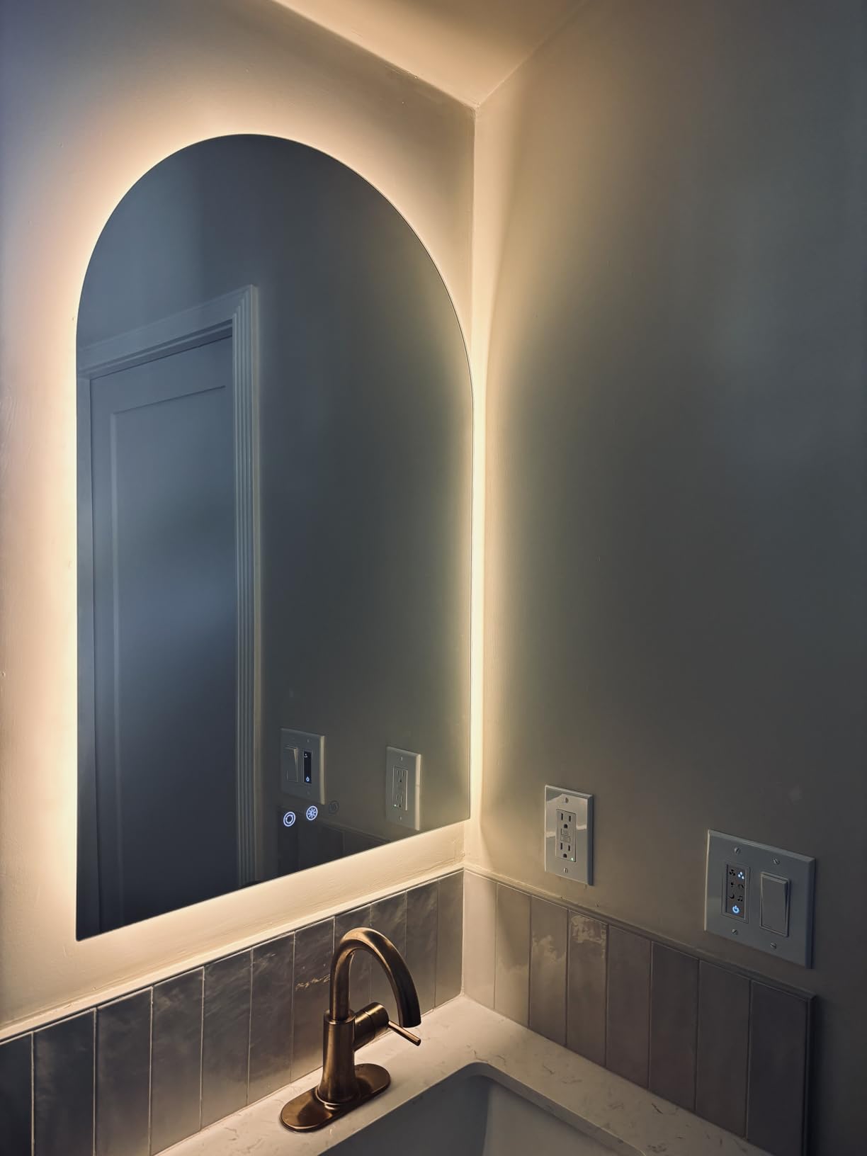 Arched Backlit Mirror Bathroom 24