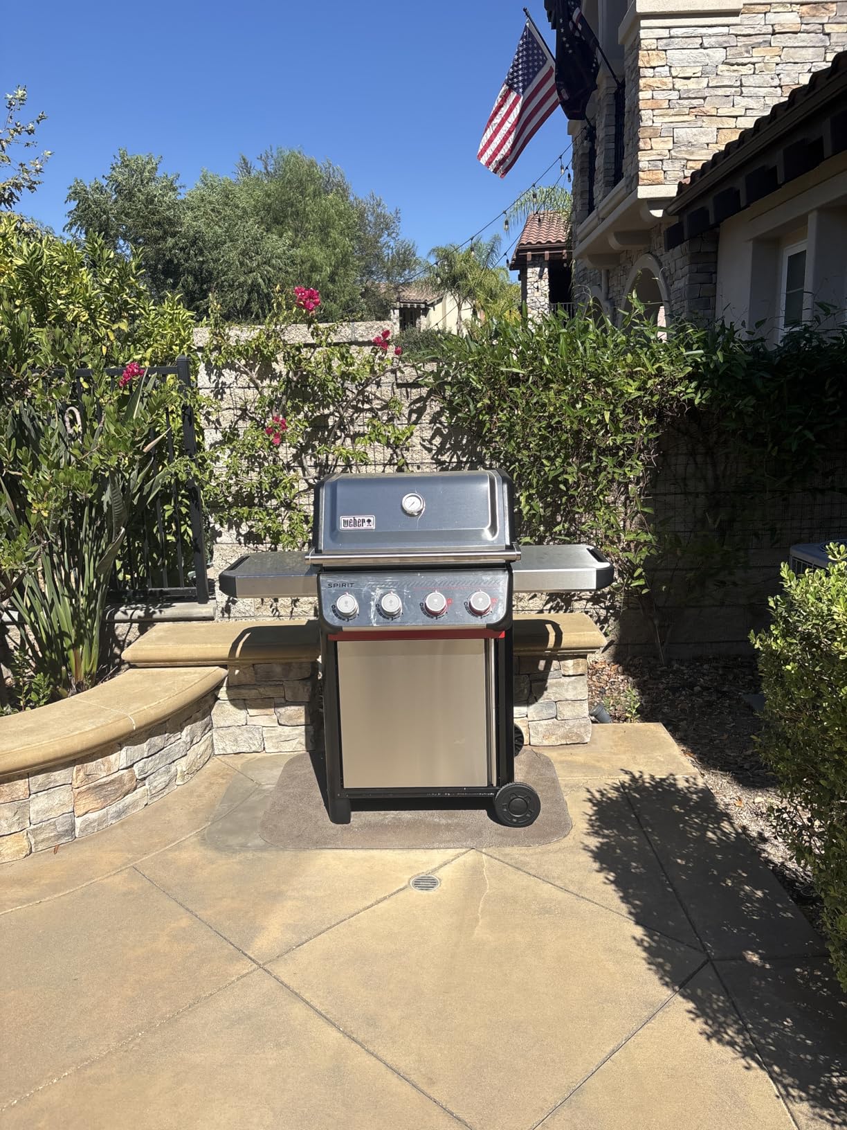 Weber Spirit E-435 Natural Gas Grill for Outdoor Cooking, 4 Burners and 1 Side Burner, Black - Porcelain-Enameled Cast-Iron Grates, 2 Boost Burners, Sear Zone customer photo 1