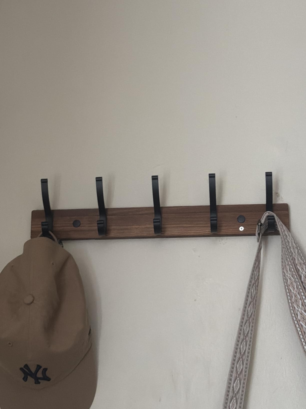 Optish Coat Rack Wall Mount, 16.5 Inches Wood Coat Hooks, Wall Hooks for Hanging, Hat Rack Bag Hanger Key Holder for Wall, Purse Hanger Towel Racks for Bathroom (1Pack, Brown) customer photo 2