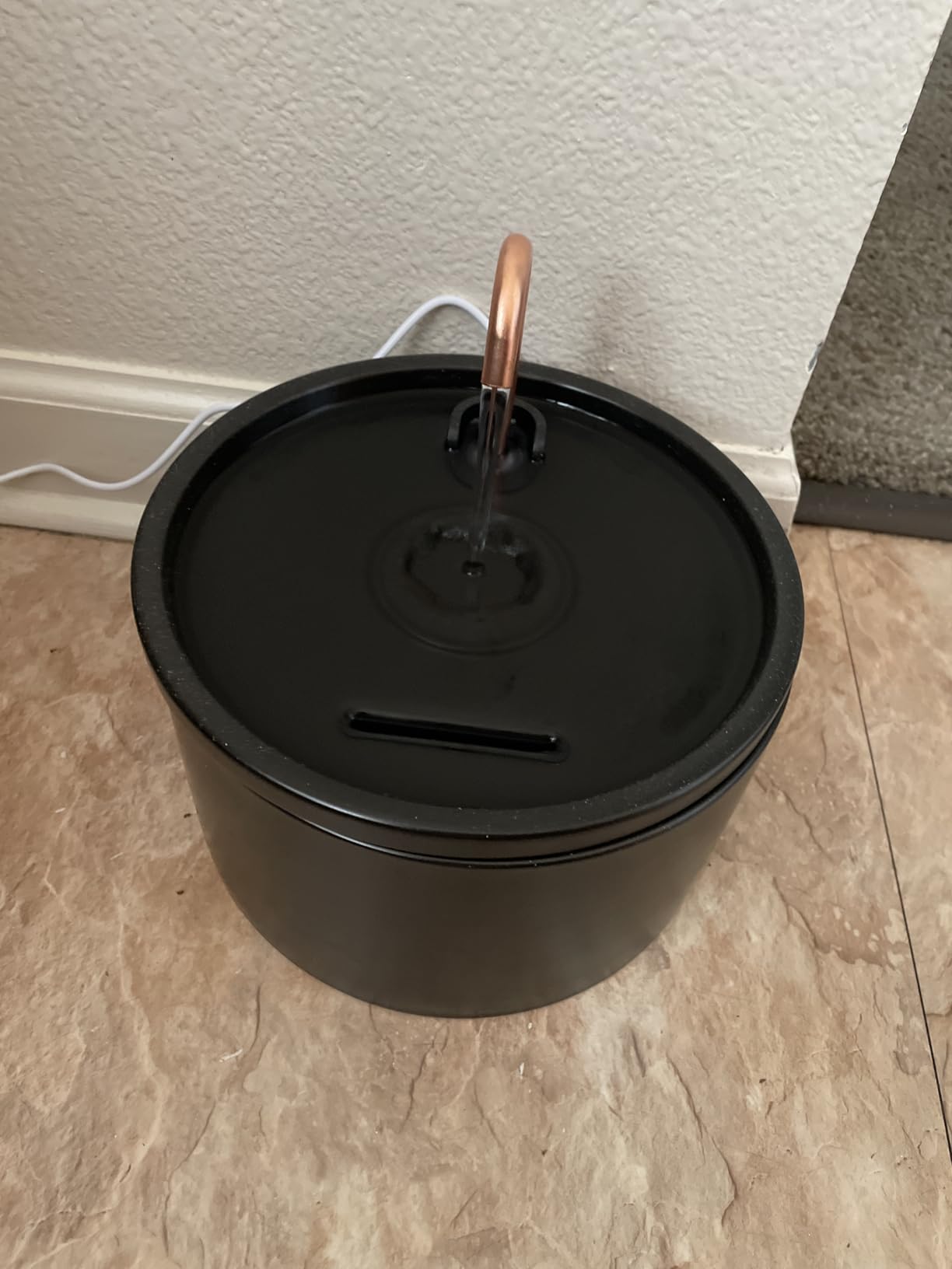 MISFANS Ceramic Cat Water Fountain - 2.1L/71oz - All-Ceramic Body & Pure Copper Water Spout - Non-Toxic - Automatic Pet Drinking Fountain Indoor with Ultra-Quiet Pump, and 3Pcs Filter & Sponge (White) customer photo 1