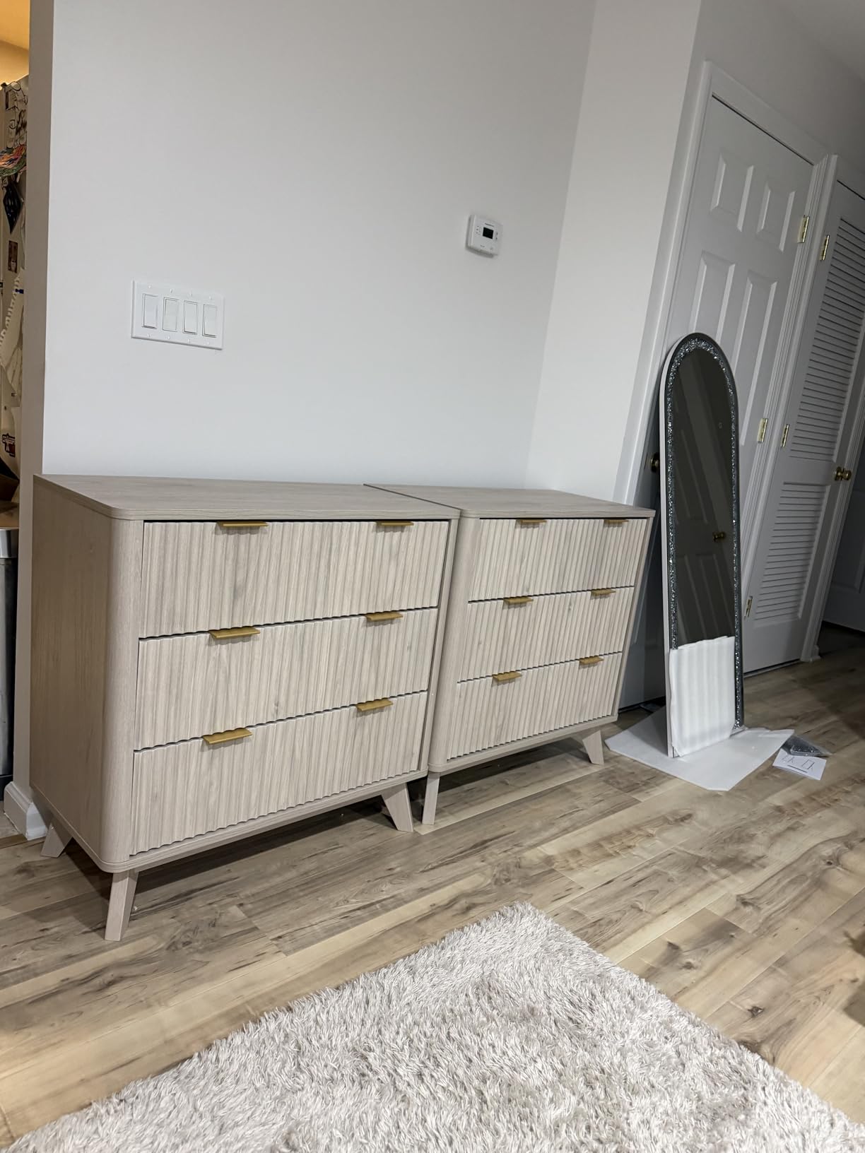 T4TREAM Fluted 3 Drawers Nightstand Set of 2, Oversized Extra Large Modern Side Table with Faux Marble Top, End Table Bedside for Bedroom, Living Room, Curved Profile Design, Natural Oak customer photo 2