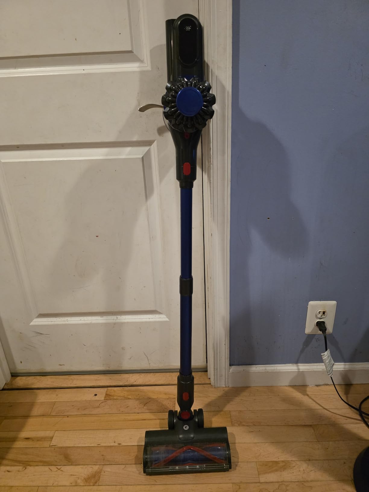 KARDV Cordless Vacuum Cleaner, 500W/40Kpa Vacuum Cleaners for Home, 60Mins Stick Vacuum with LED Display, Anti-Tangle & Wall Mount Charging, 8 in 1 Lightweight Vacuum for Hard Floors Carpet Pet Hair customer photo 2