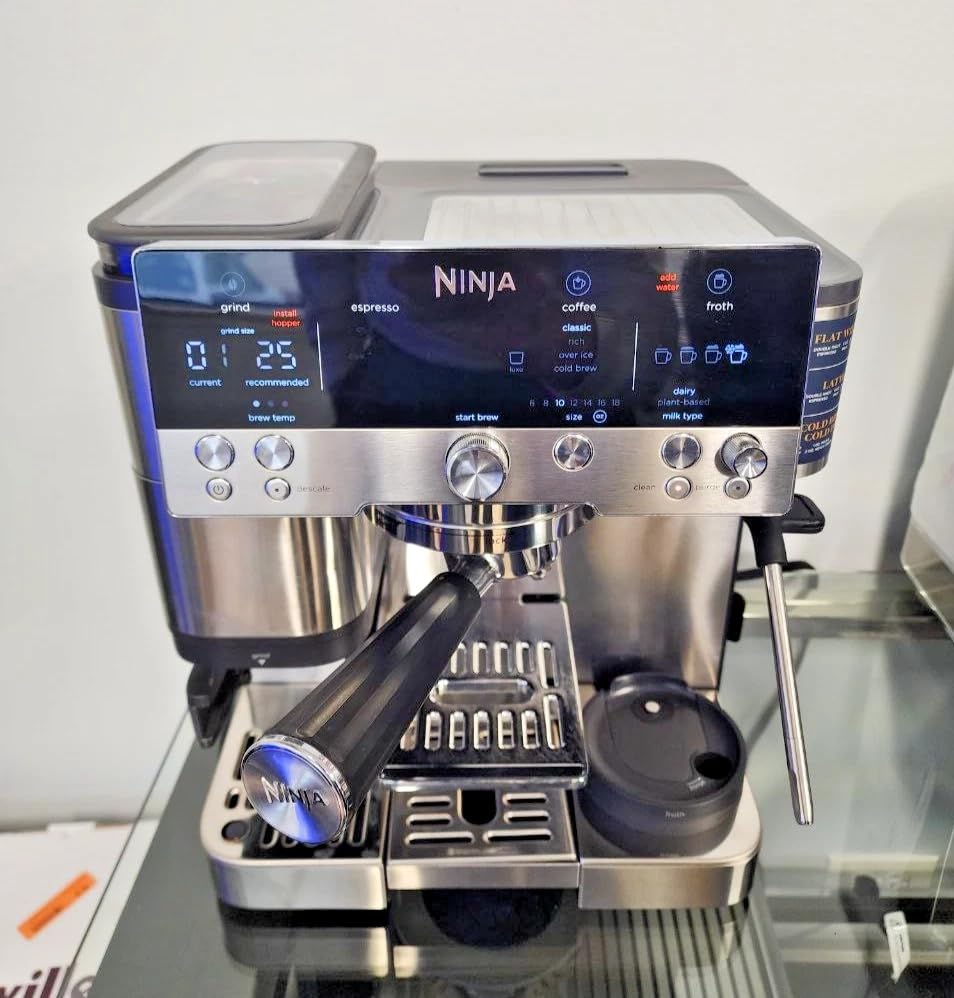 Ninja Luxe Cafe Premier 3-in-1 Espresso Machine, Drip Coffee, & Rapid Cold Brew | Built-in Coffee Grinder, Hands-Free Milk Frother, Assisted Tamper, ES601GM customer photo 1