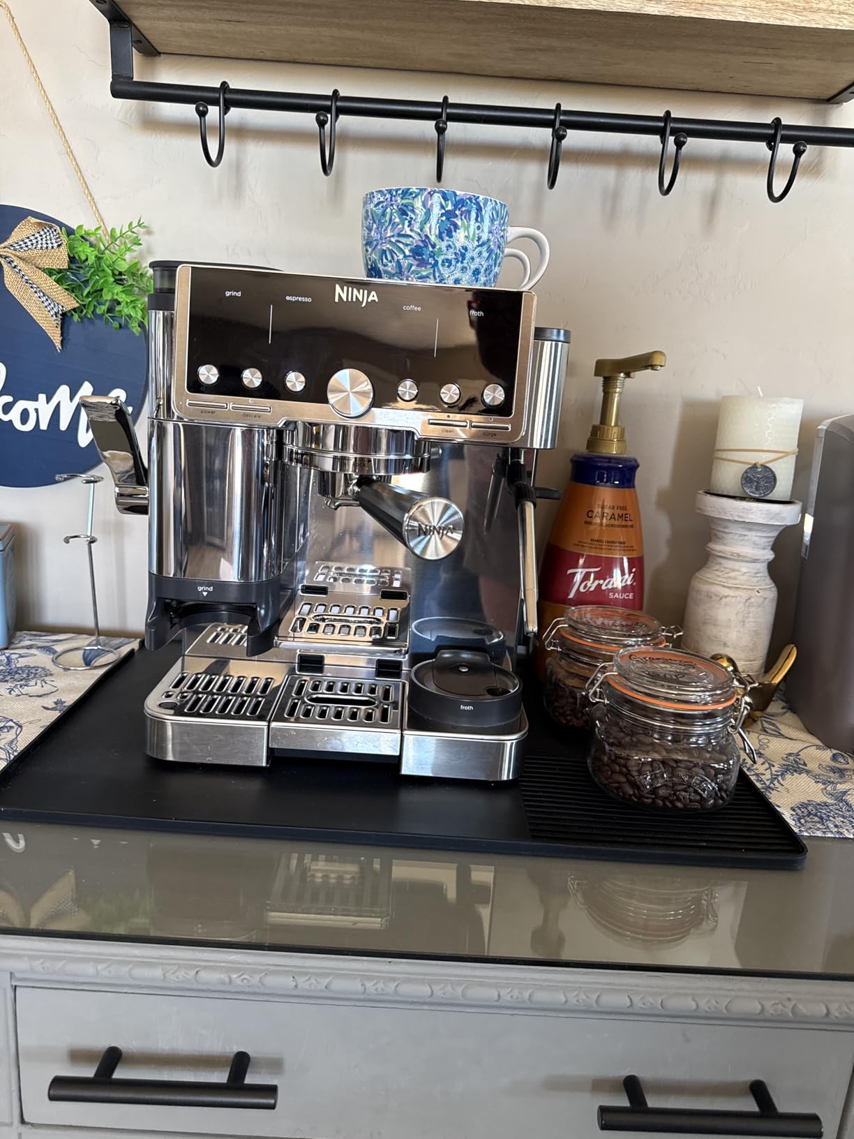 Ninja Luxe Cafe Pro Series, Espresso Machine, Drip Coffee, Cold Brew, Hot Water, Integrated Tamper, Built-in Grinder, Hands-Free Frother, ES701 customer photo 1