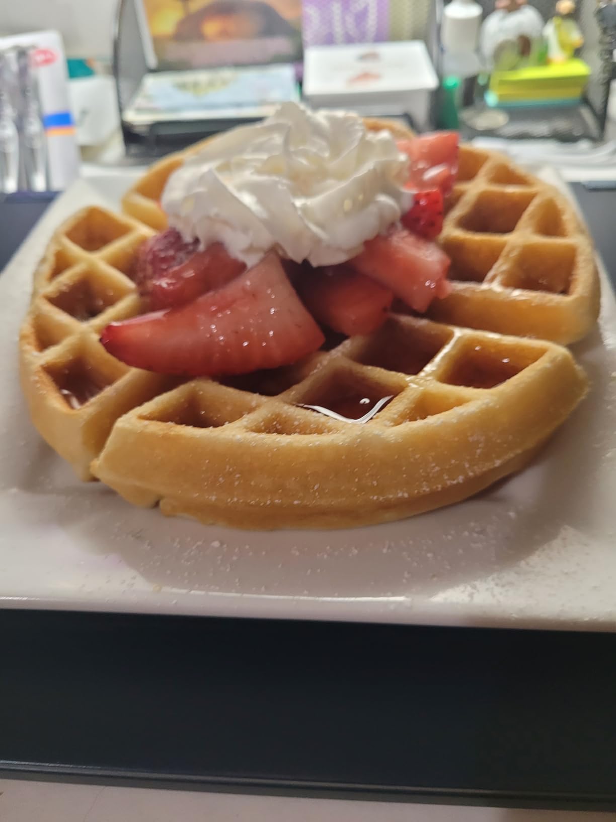 Cuisinart Round Flip Belgian Waffle Maker, 1