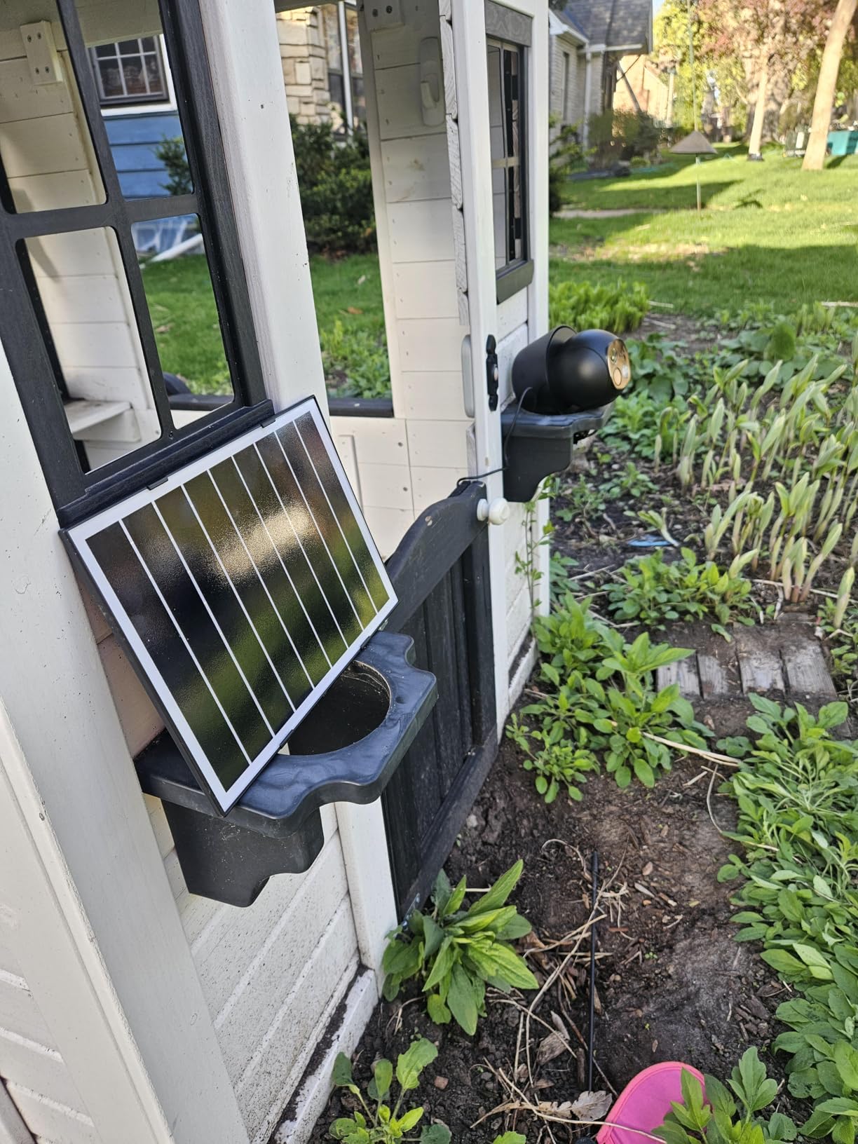 Solar Security Cameras Wireless Outdoor, 2K Pan/Tilt 360° View Solar/Battery Powered WiFi Cameras for Home Security with AI Motion Detection, Spotlight, 2-Way Audio, Siren, IP65, SD/Cloud Storage customer photo 1