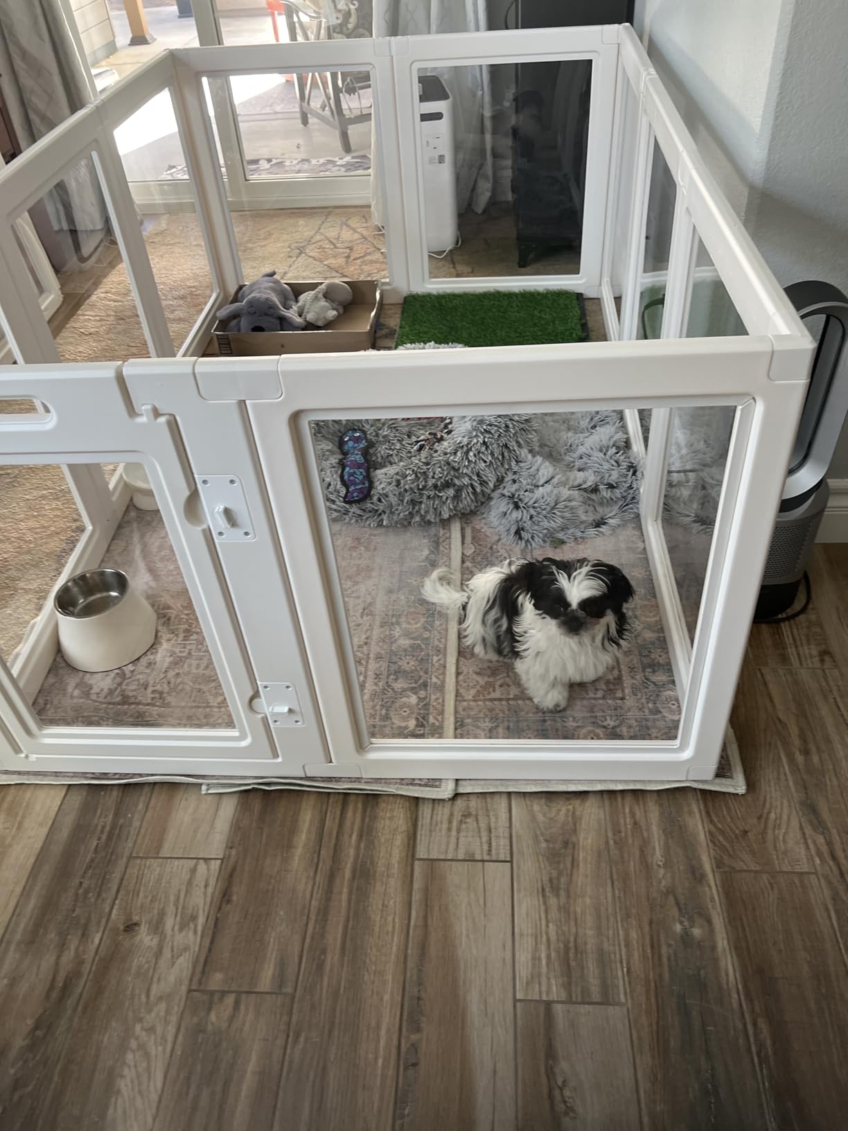 FXW AuraSpace Acrylic Indoor Dog Playpen for Puppies and Small Dogs, 24 Inch, 12 Panels, White customer photo 2